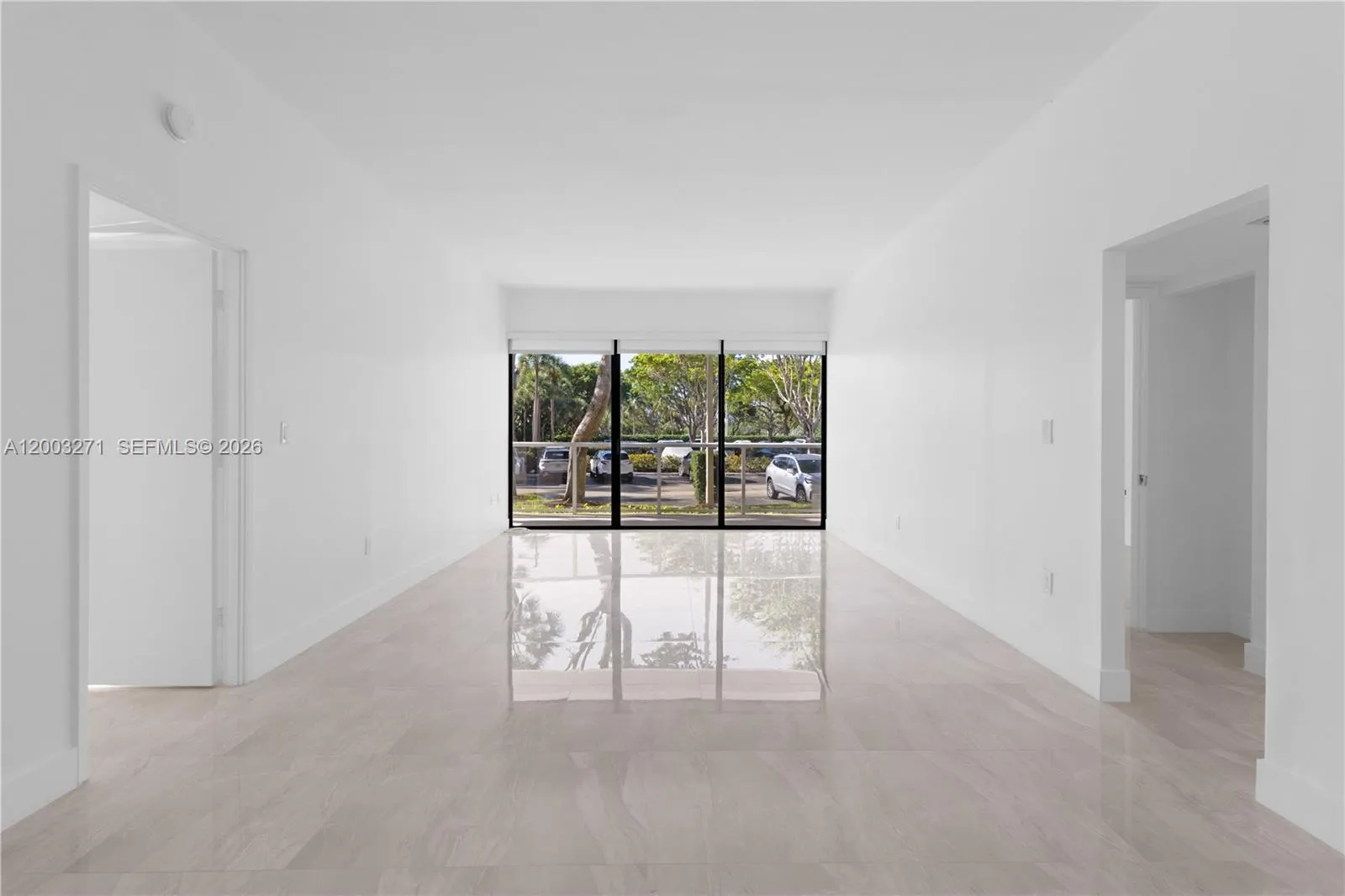 3731 N Country Club Dr # 124, Aventura FL 33180