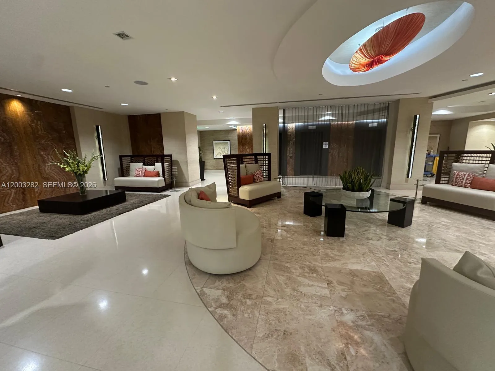 2555 Collins Ave # 1805, Miami Beach FL 33140