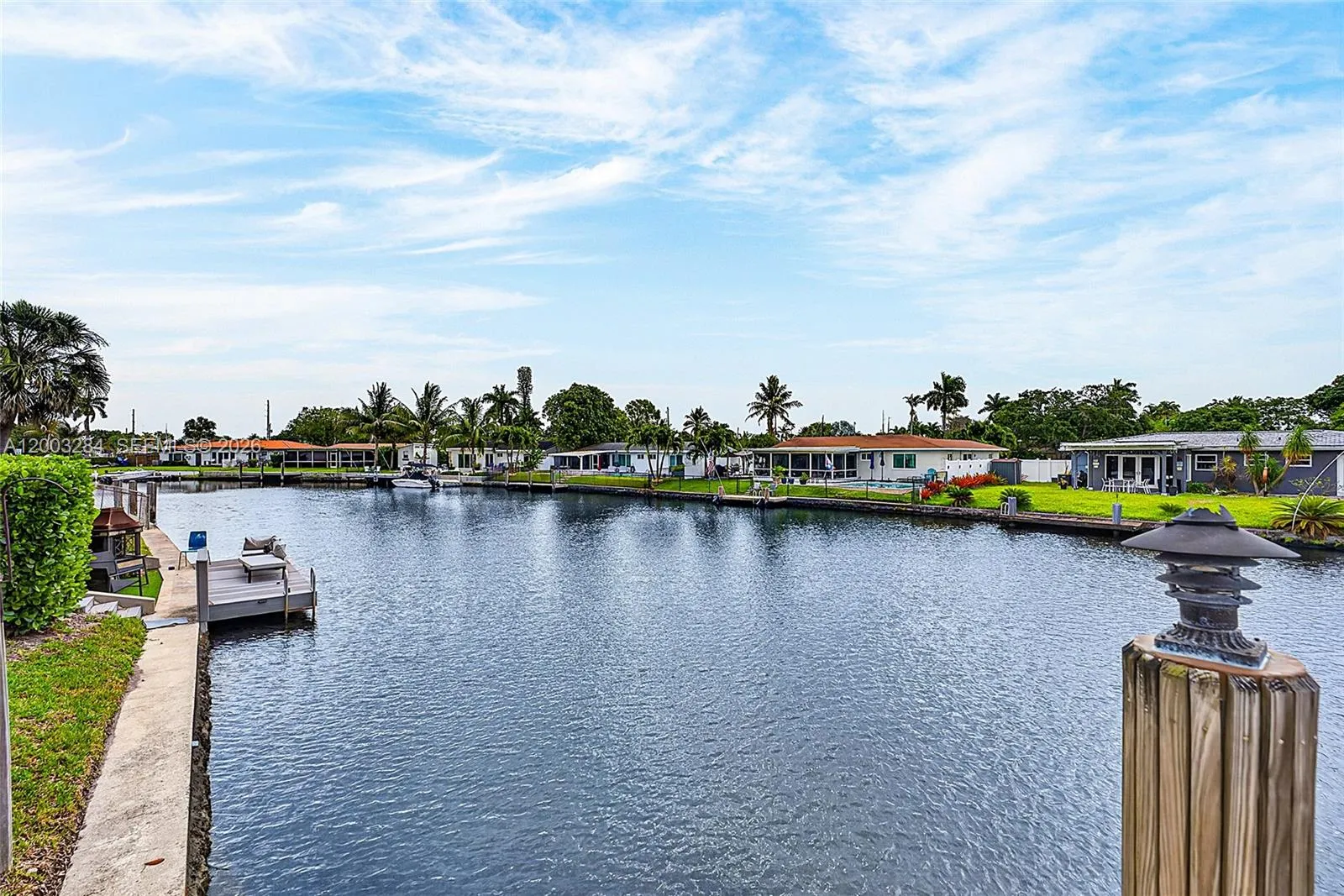 2832 NW 10th Ave, Wilton Manors FL 33311