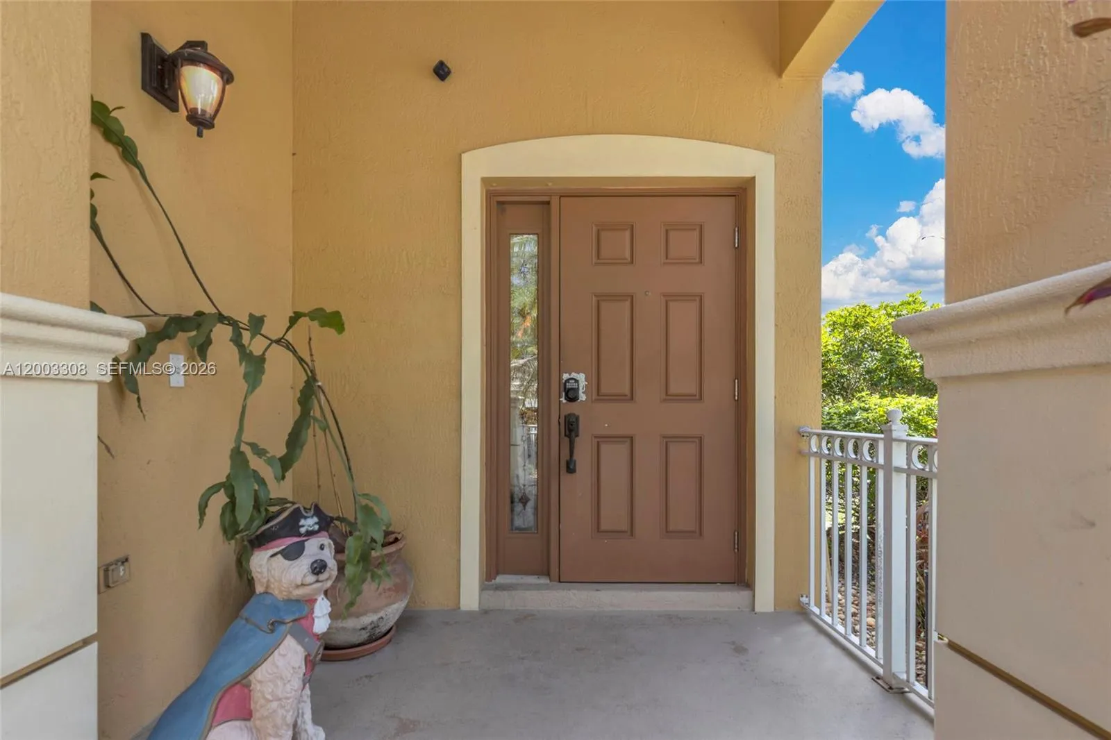268 Conservation Dr, Weston FL 33327