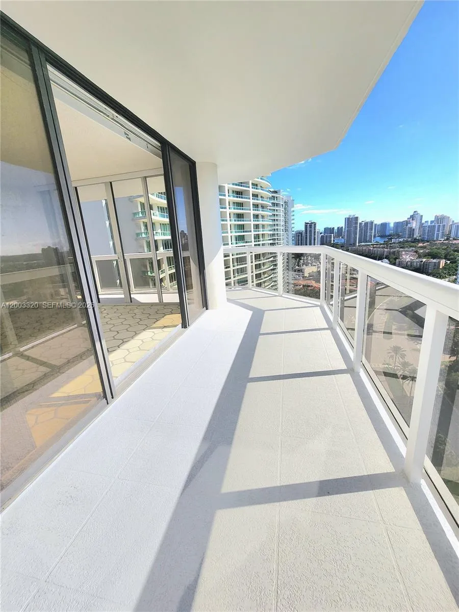 20185 E Country Club Dr # 2505, Aventura FL 33180