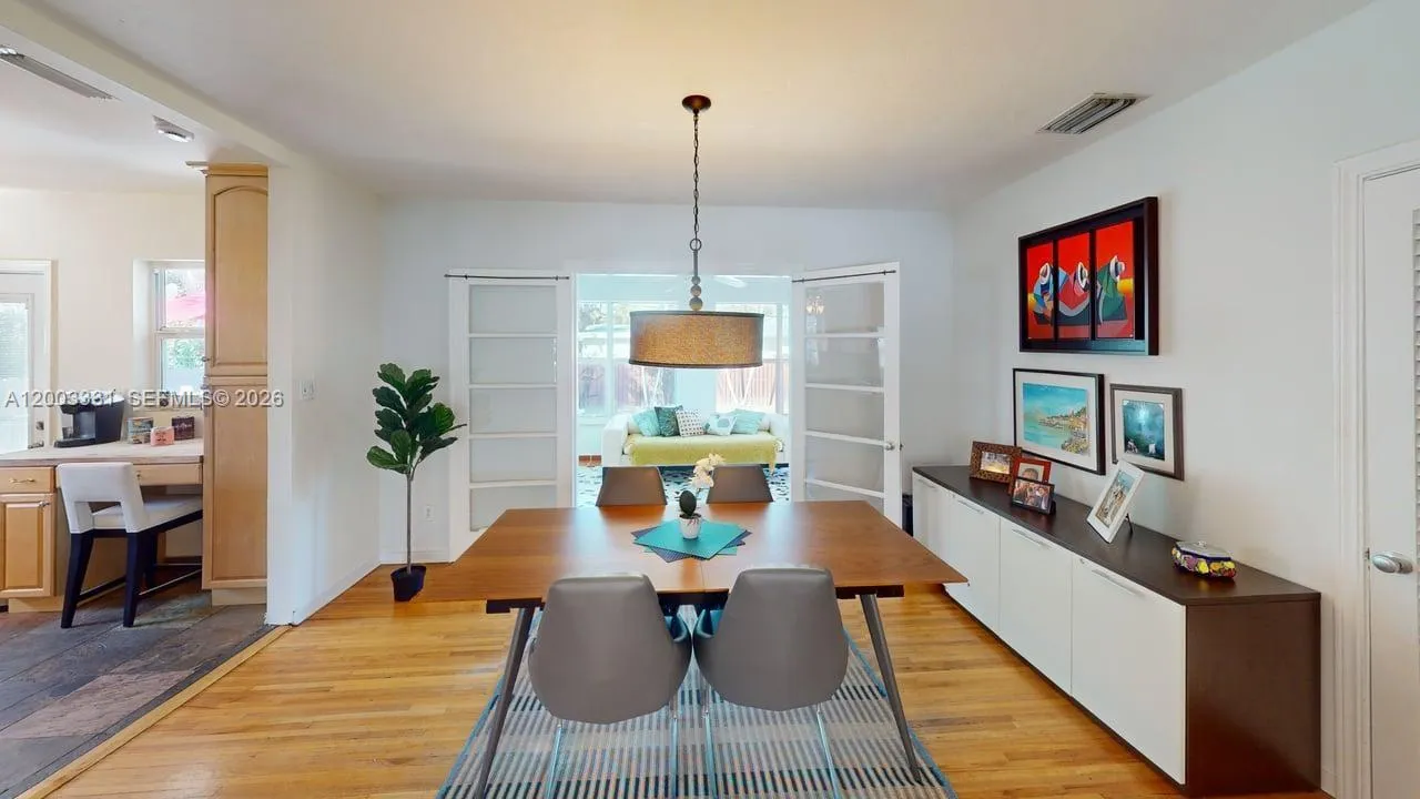 951 NE 116th St, Biscayne Park FL 33161