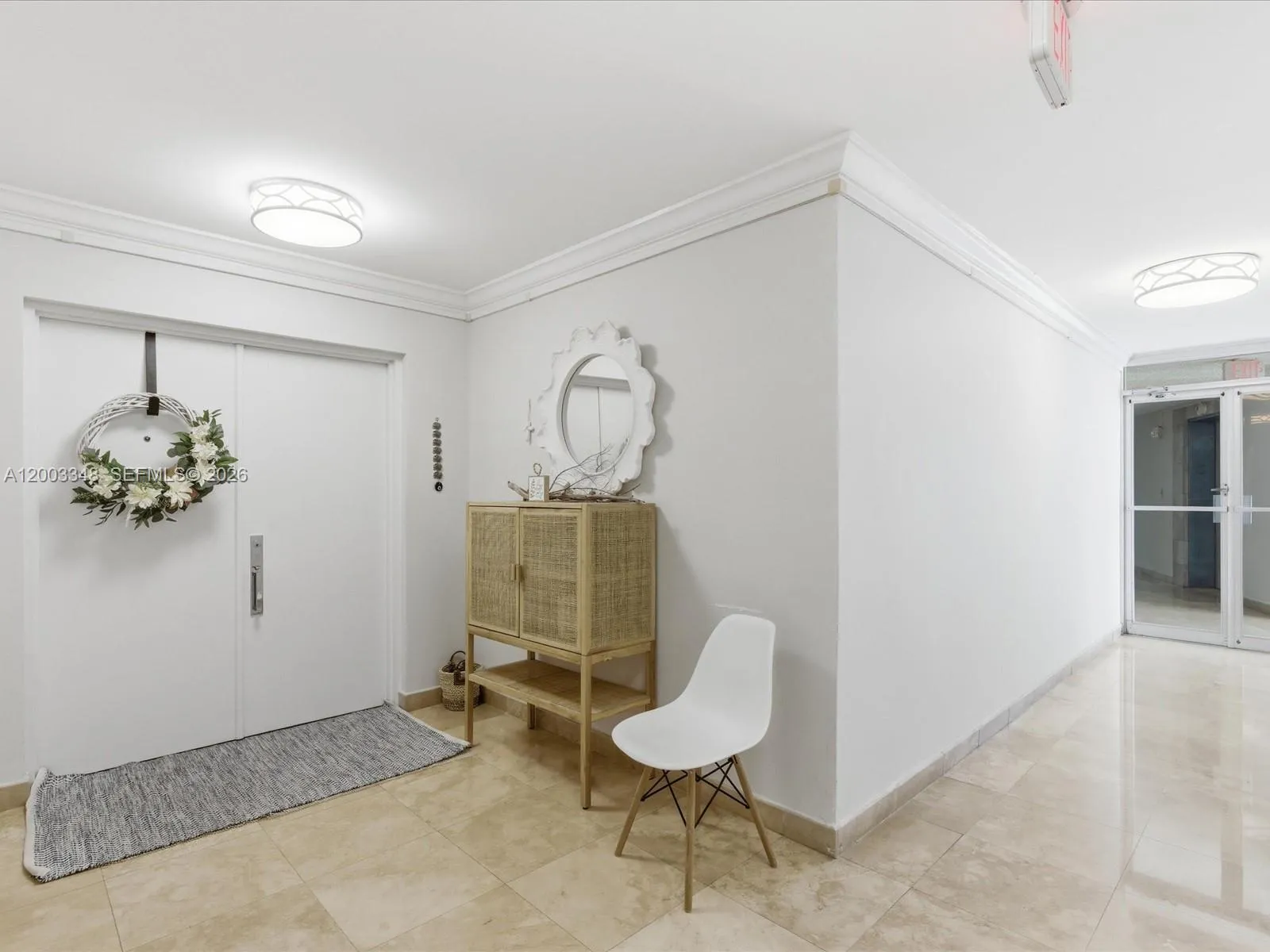 600 Grapetree Dr, Key Biscayne FL 33149