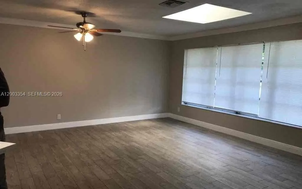 4882 Pine Cone Ln, West Palm Beach FL 33417