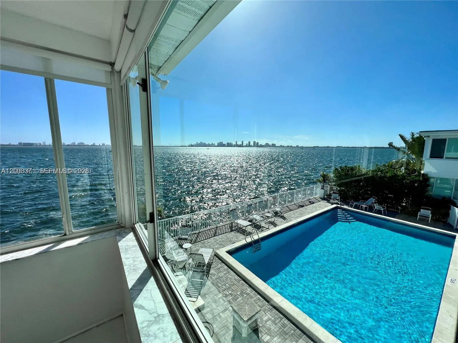 1840 S Treasure Dr # 11, North Bay Village FL 33141