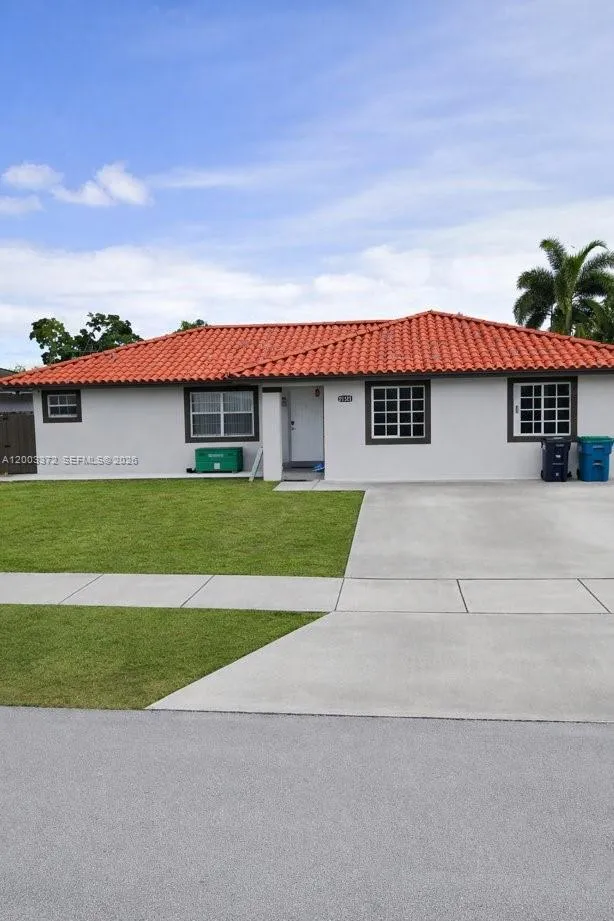 4 bedroom 2 bath for sale at 21321 SW 125th Path, Miami FL 33177