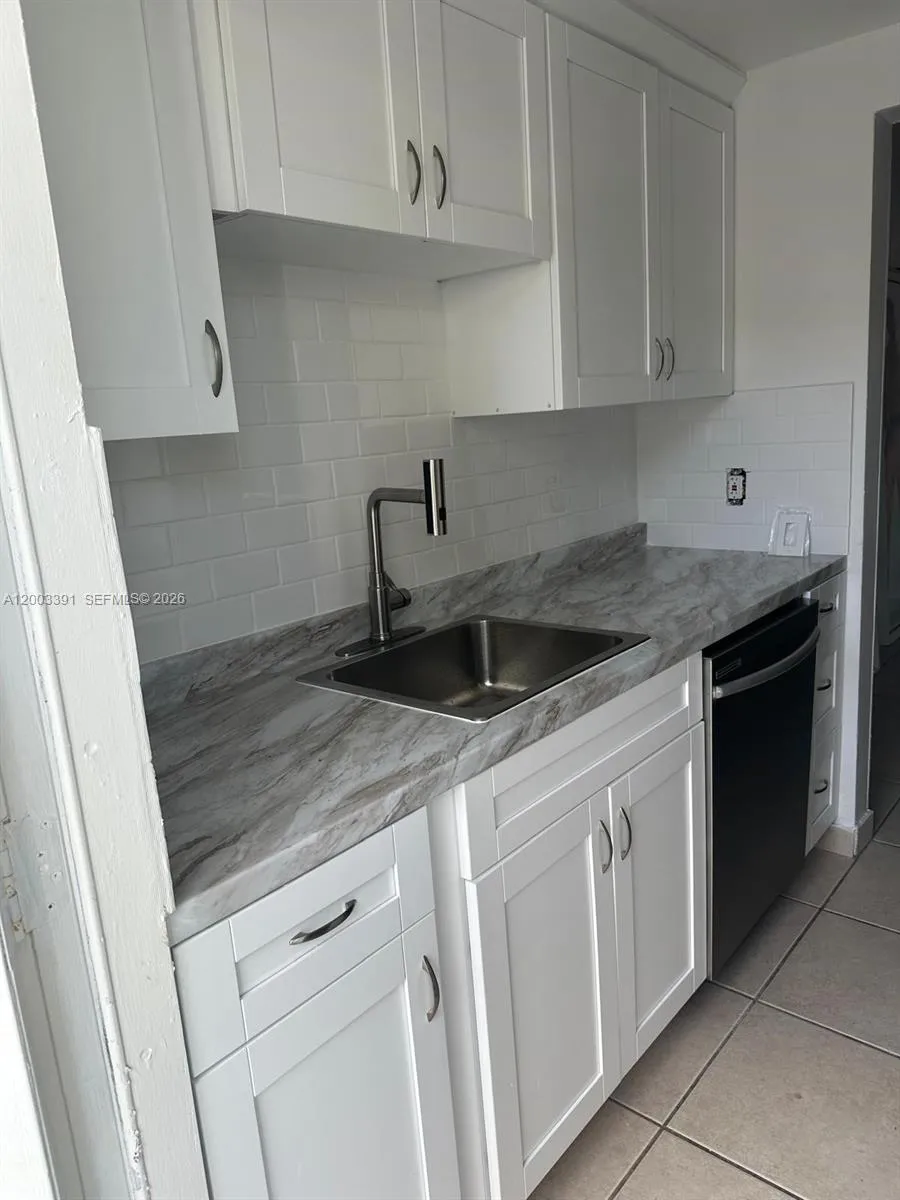 360 Meridian Ave # 4C, Miami Beach FL 33139