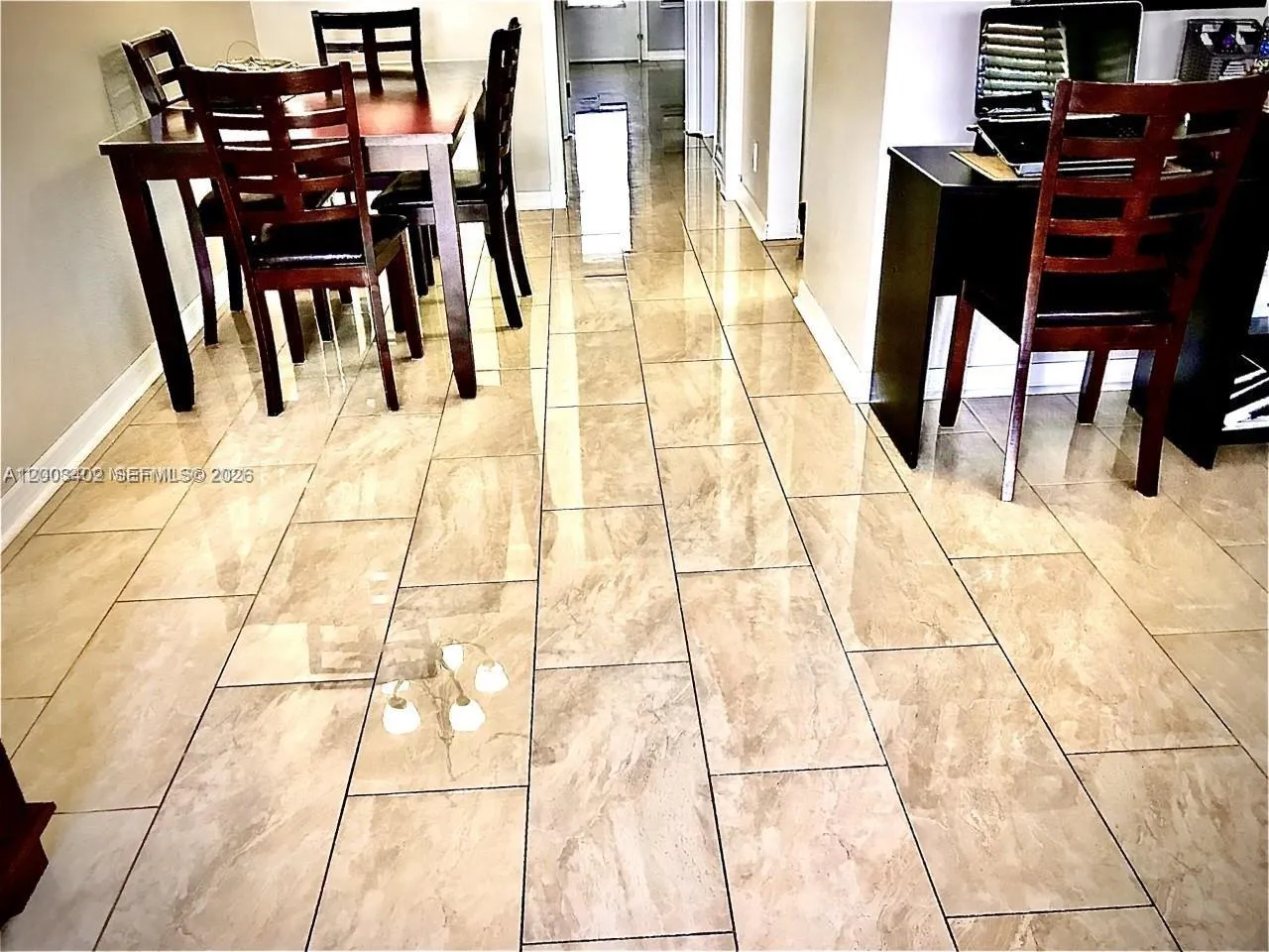 900 SW 11th Ave # 17C, Hallandale Beach FL 33009