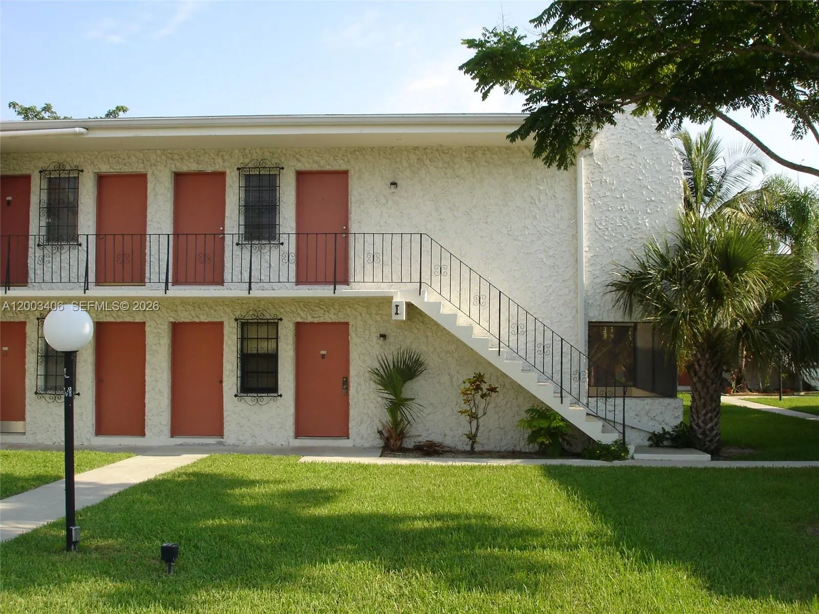 8701 SW 141st St # L8, Palmetto Bay FL 33176