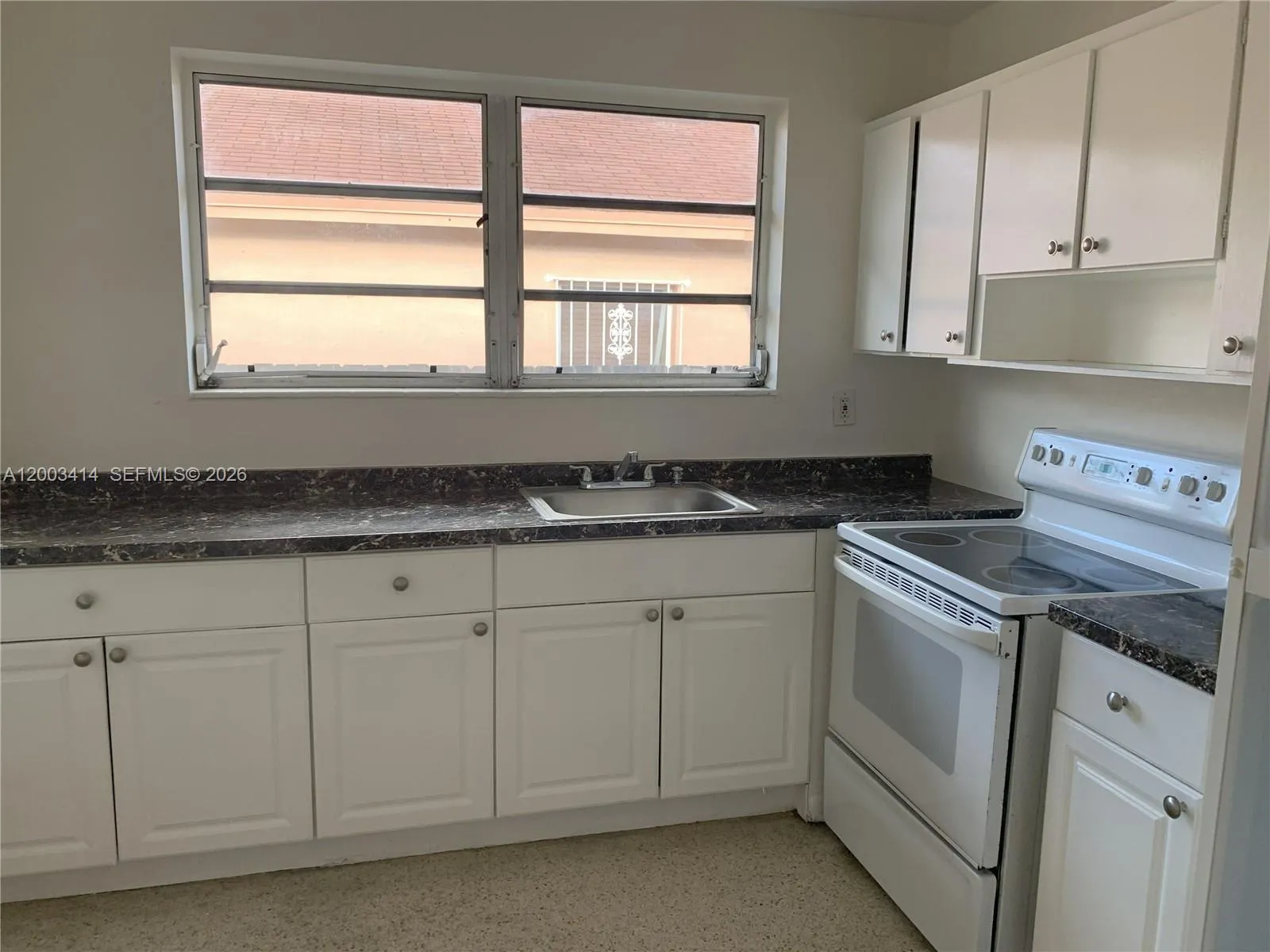 1725 NW 59th St # 3, Miami FL 33142