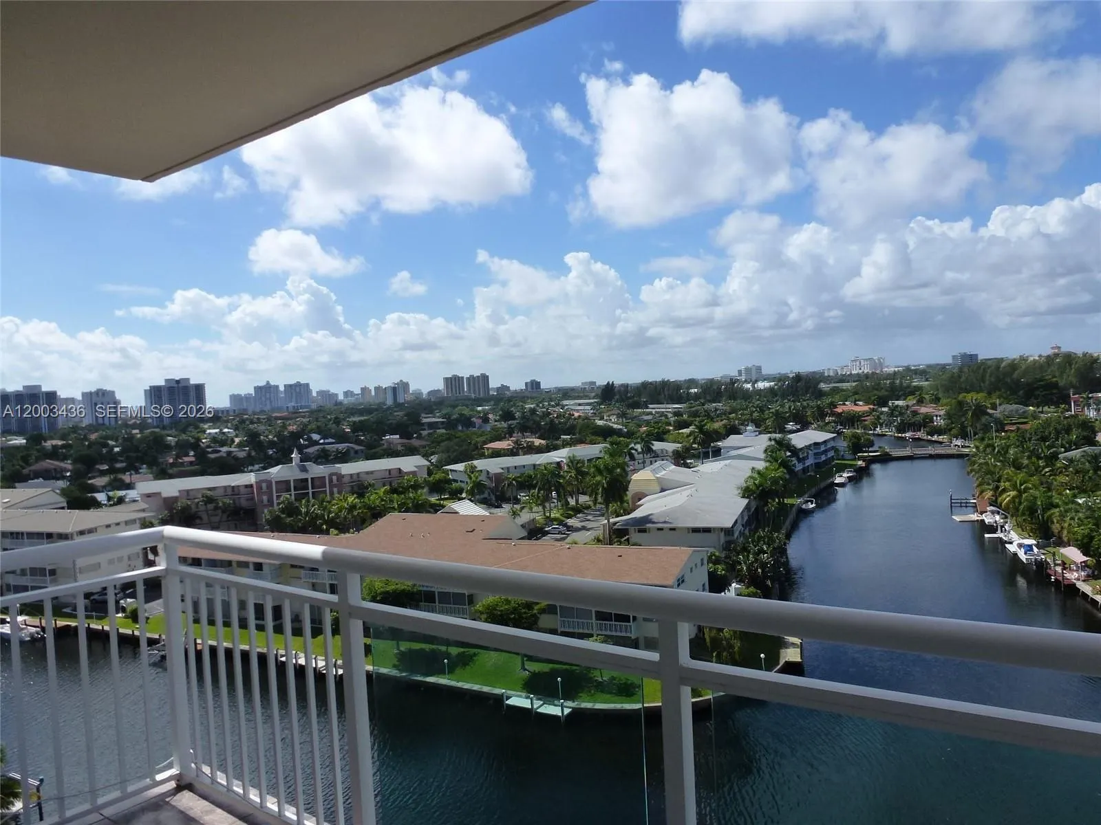 437 Golden Isles Dr # 4J, Hallandale Beach FL 33009