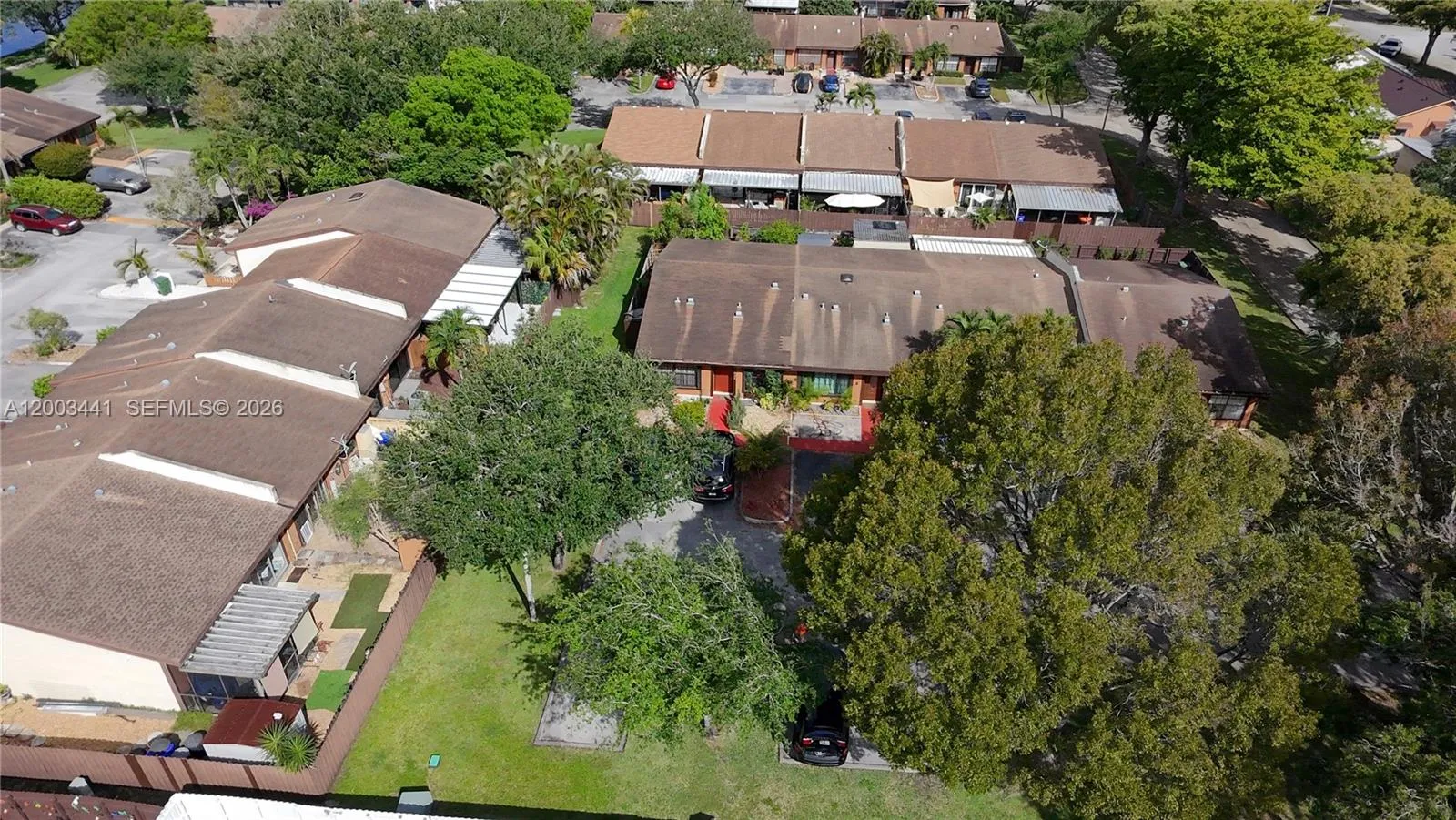 10331 Holly Ct, Pembroke Pines FL 33026