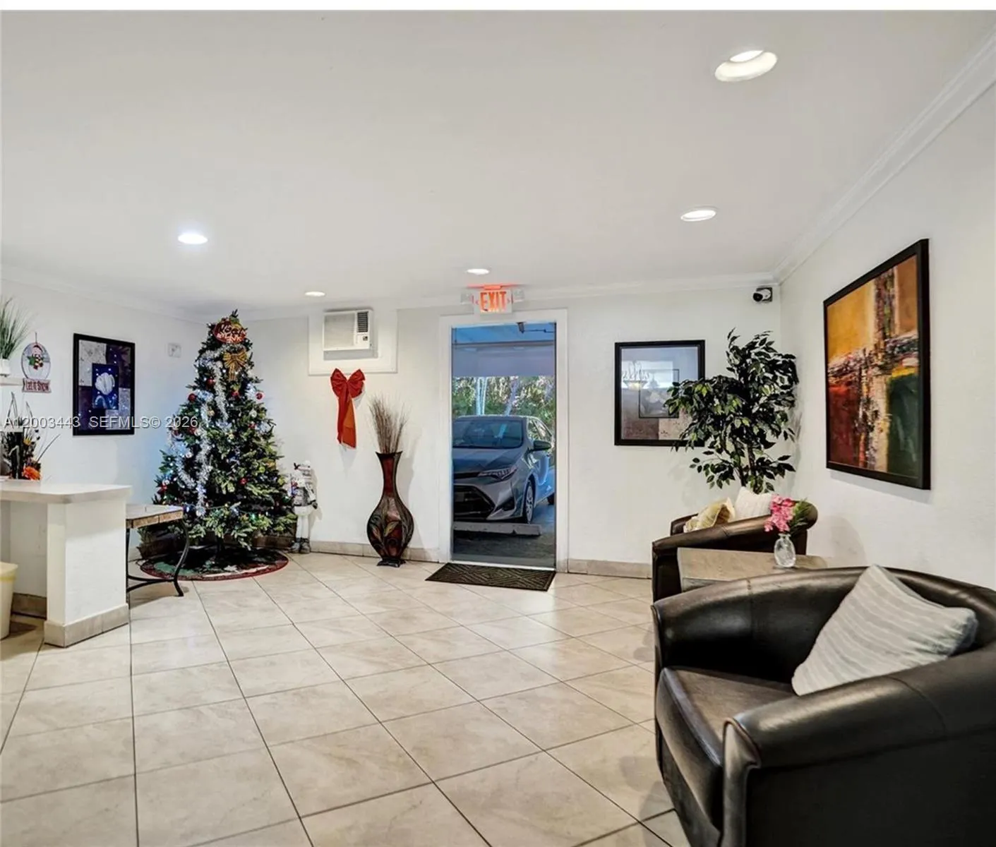 500 NE 14th Ave # 306, Hallandale Beach FL 33009