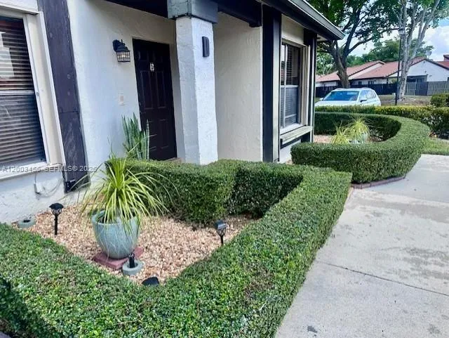 15070 SW 49th Ln # D106, Miami FL 33185