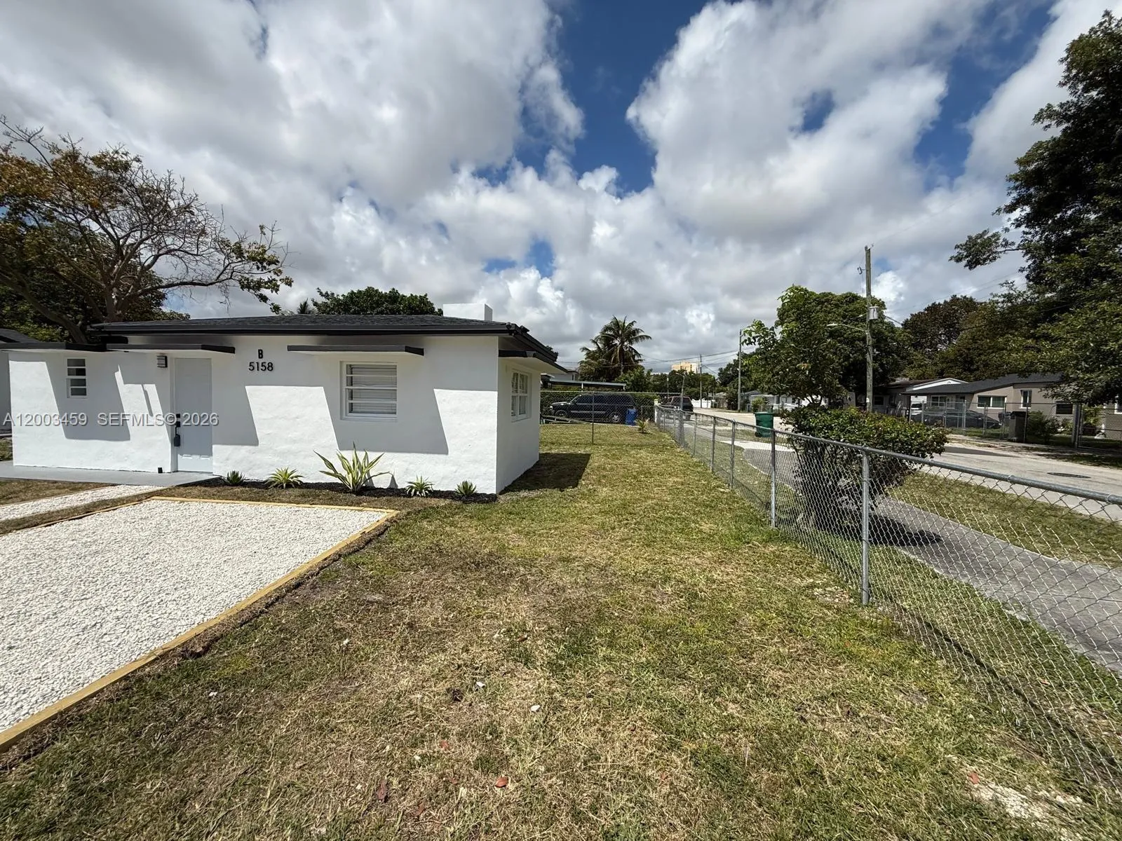 5158 NW 19th Ave # B, Miami FL 33142