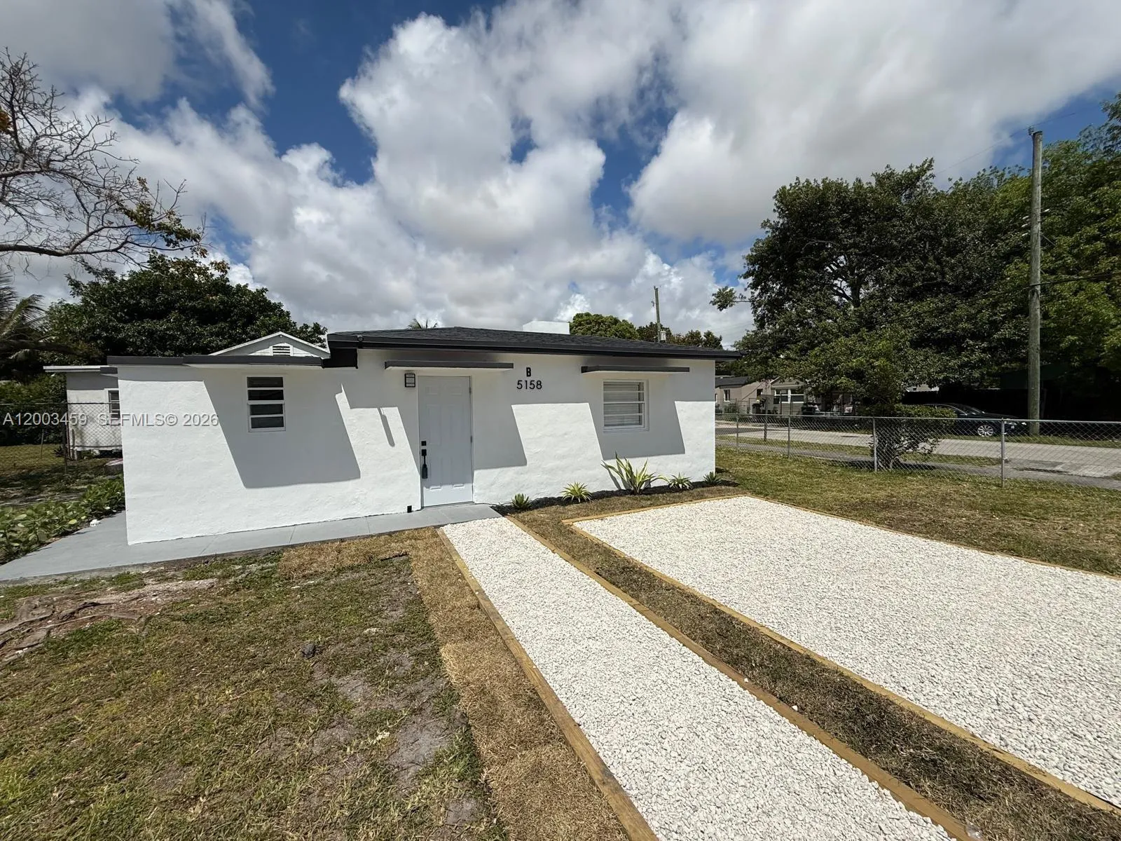 5158 NW 19th Ave # B, Miami FL 33142