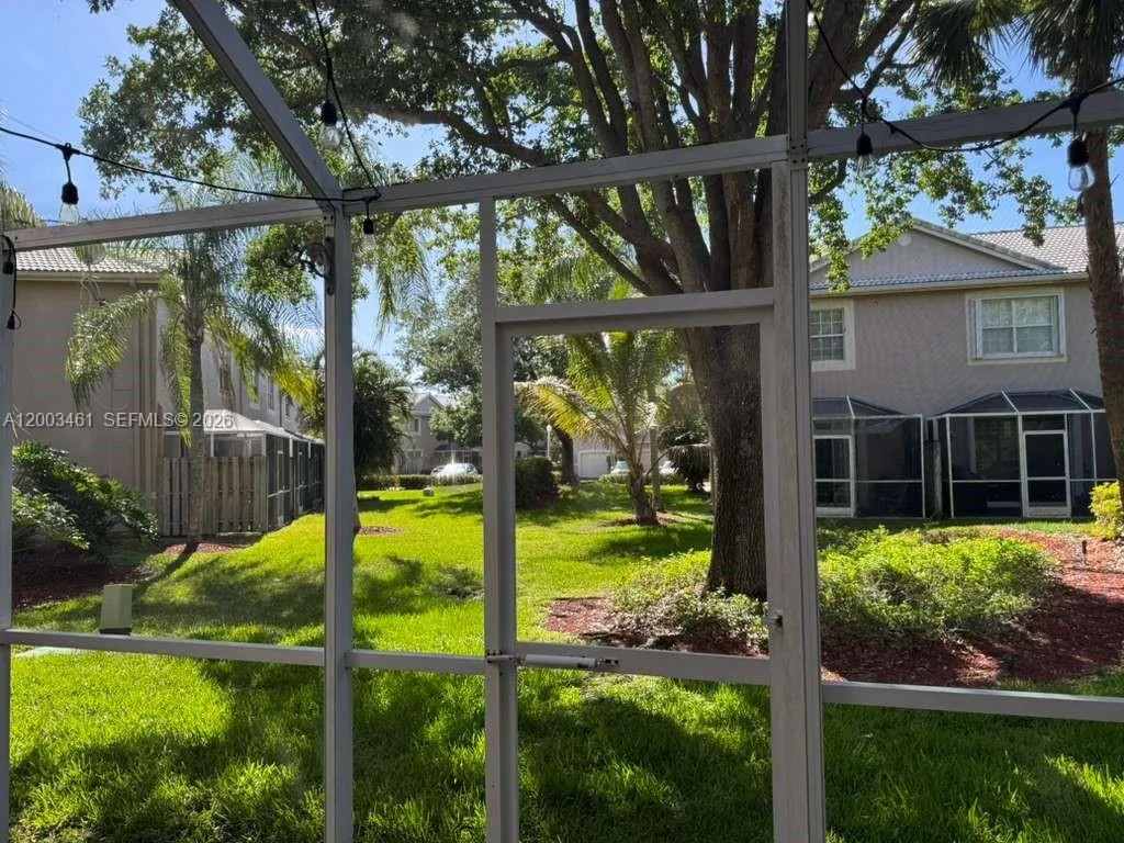 1943 Madeira Dr # 1943, Weston FL 33327