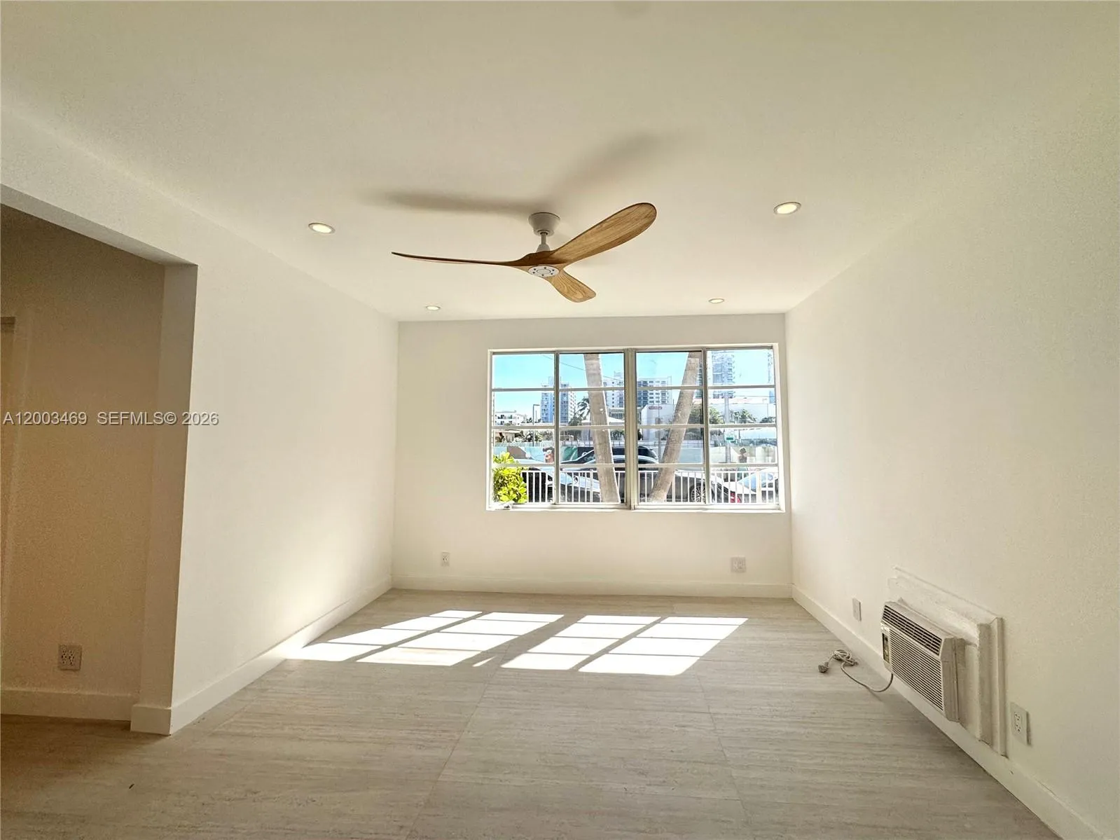 6944 Byron Ave # 1, Miami Beach FL 33141