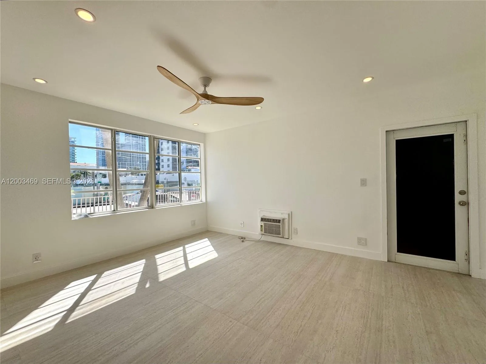 6944 Byron Ave # 1, Miami Beach FL 33141