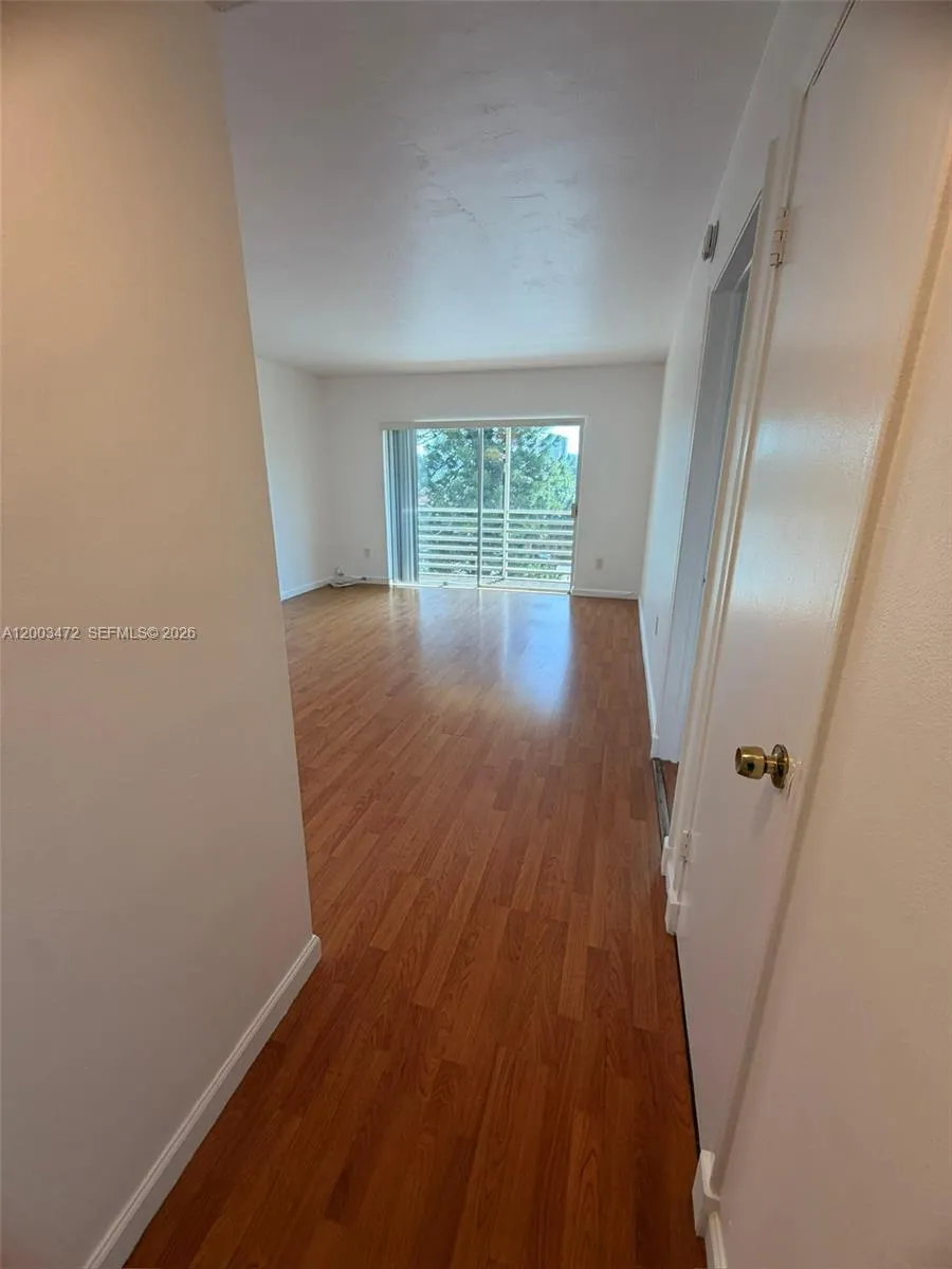 20200 NE 27th Ct # 35, Aventura FL 33180