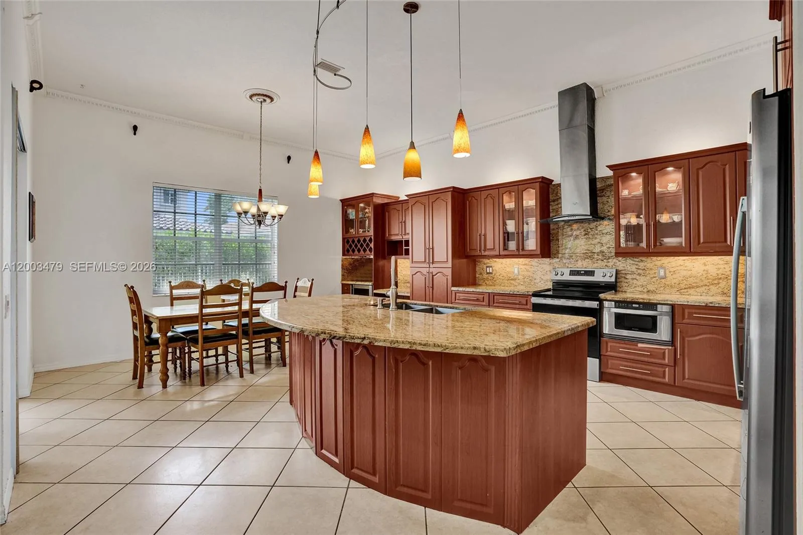 1169 Peregrine Way, Weston FL 33327