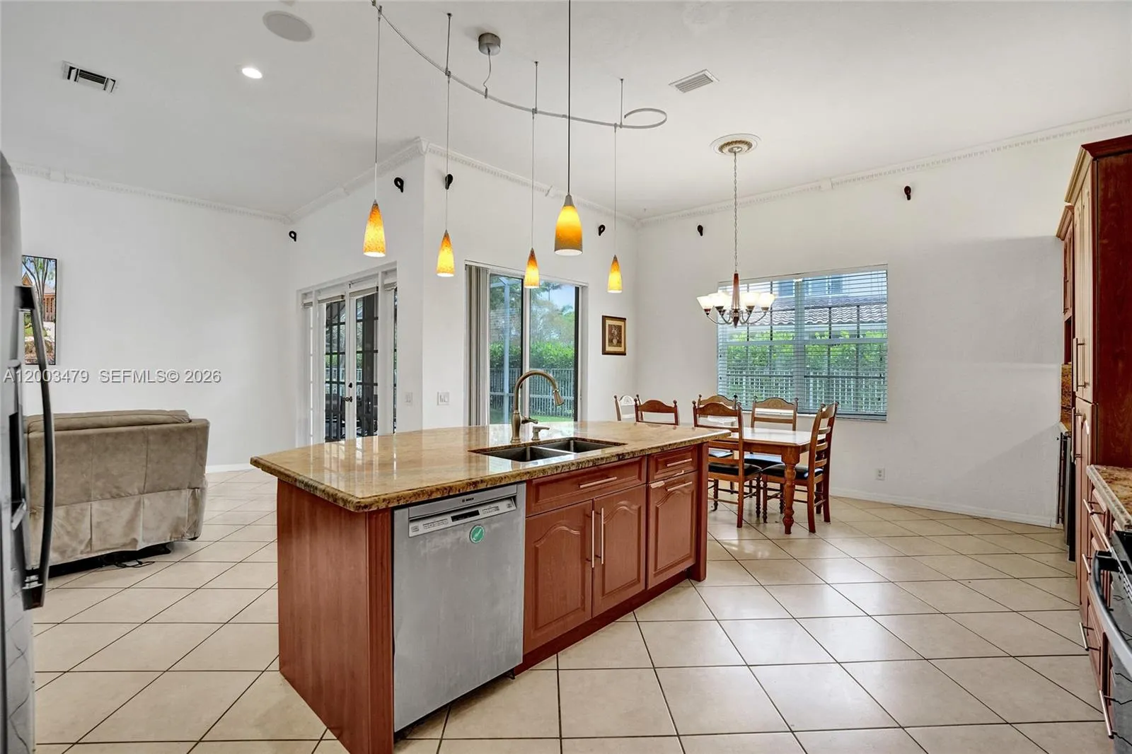 1169 Peregrine Way, Weston FL 33327