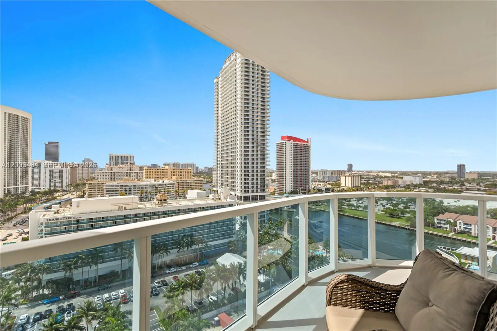 3800 S Ocean Dr # 1812, Hollywood FL 33019