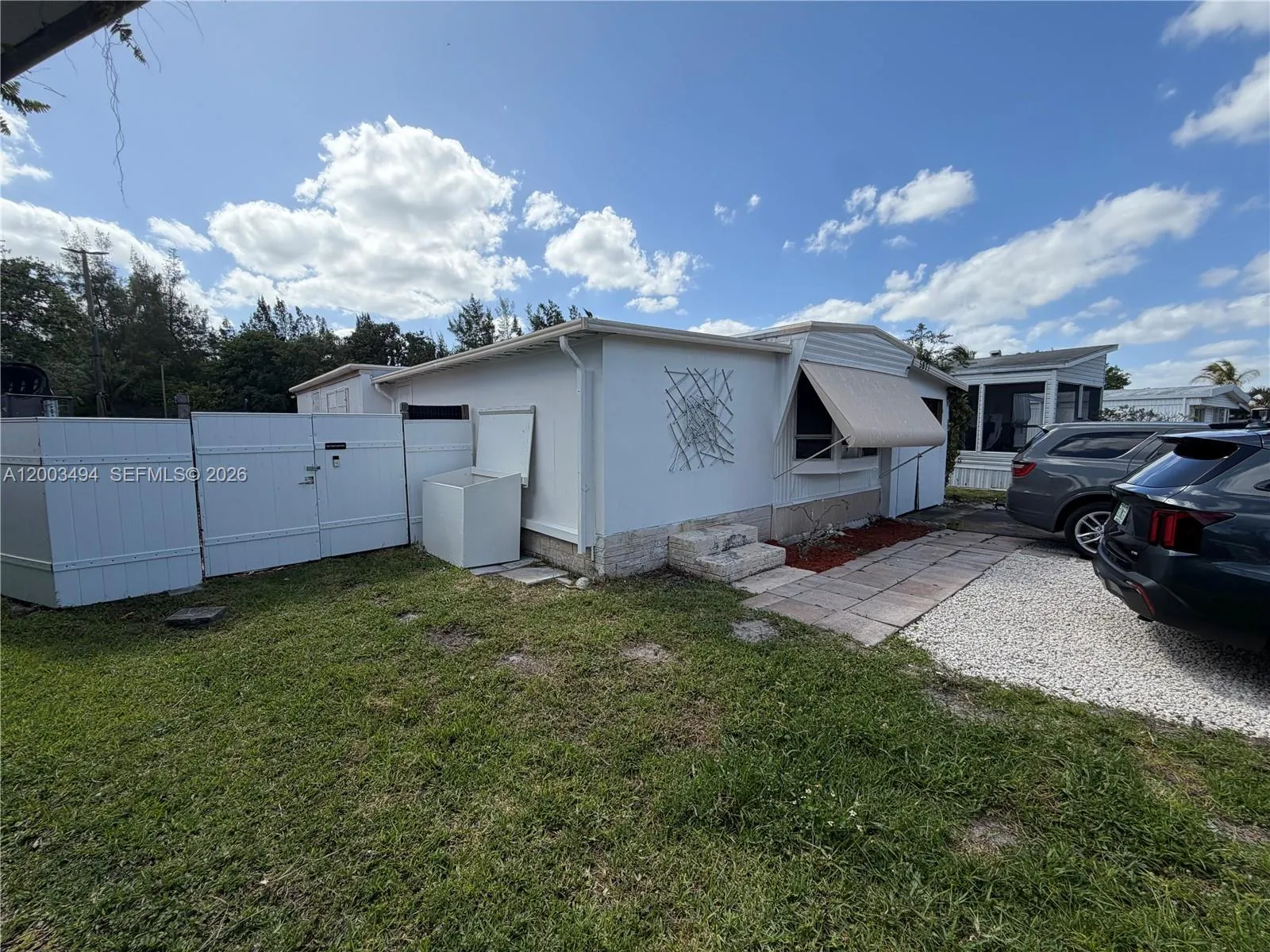 5871 SW 29th Ave, Dania Beach FL 33312