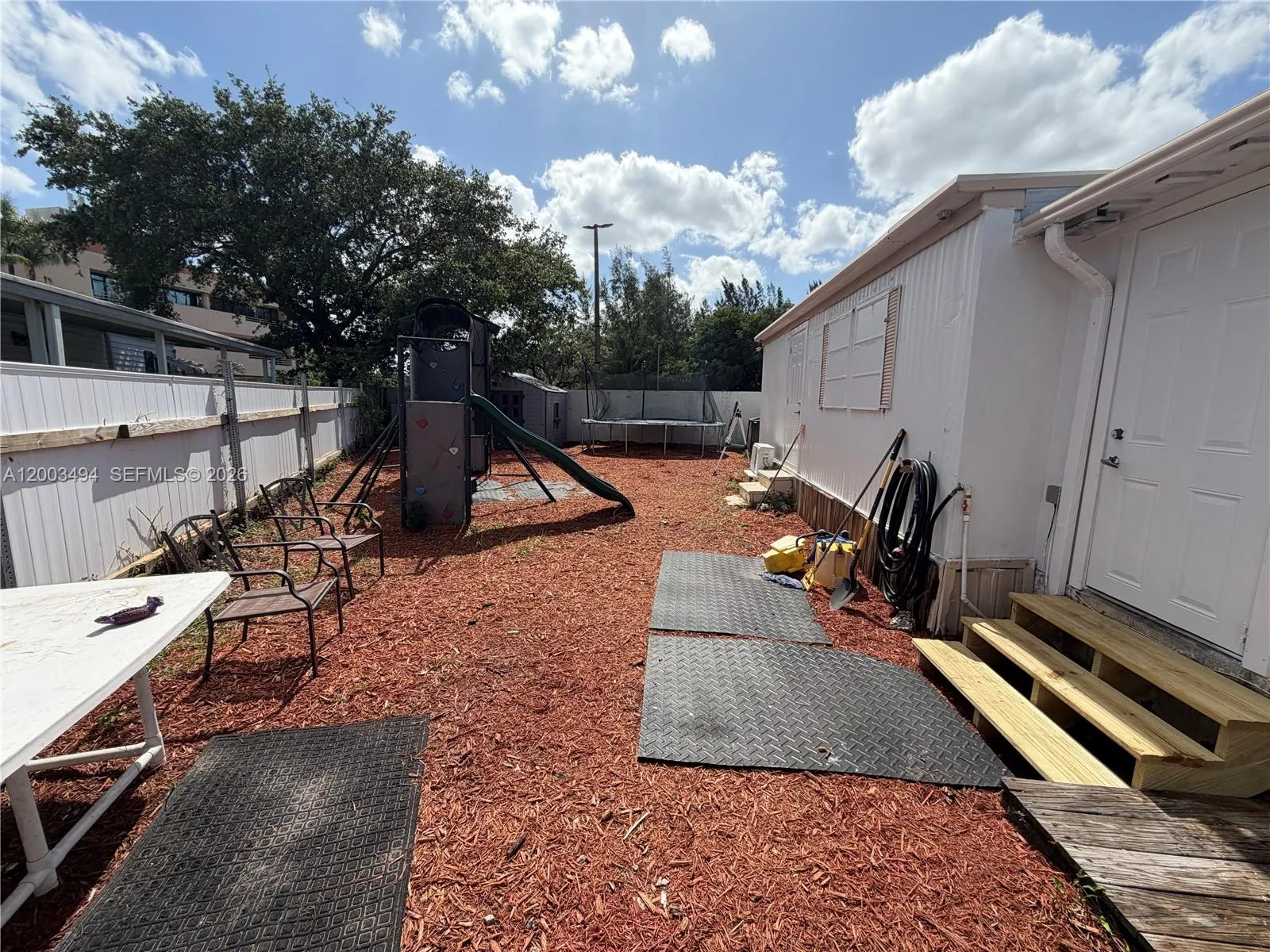 5871 SW 29th Ave, Dania Beach FL 33312