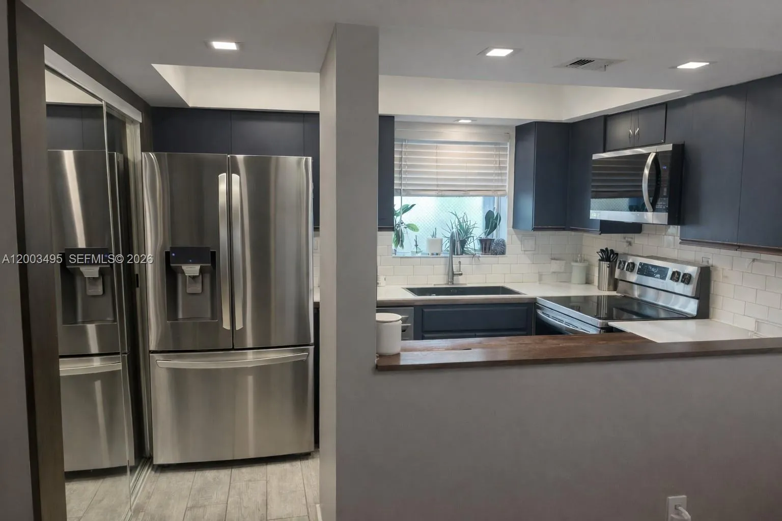 201 NW 7th St # 103, Miami FL 33136