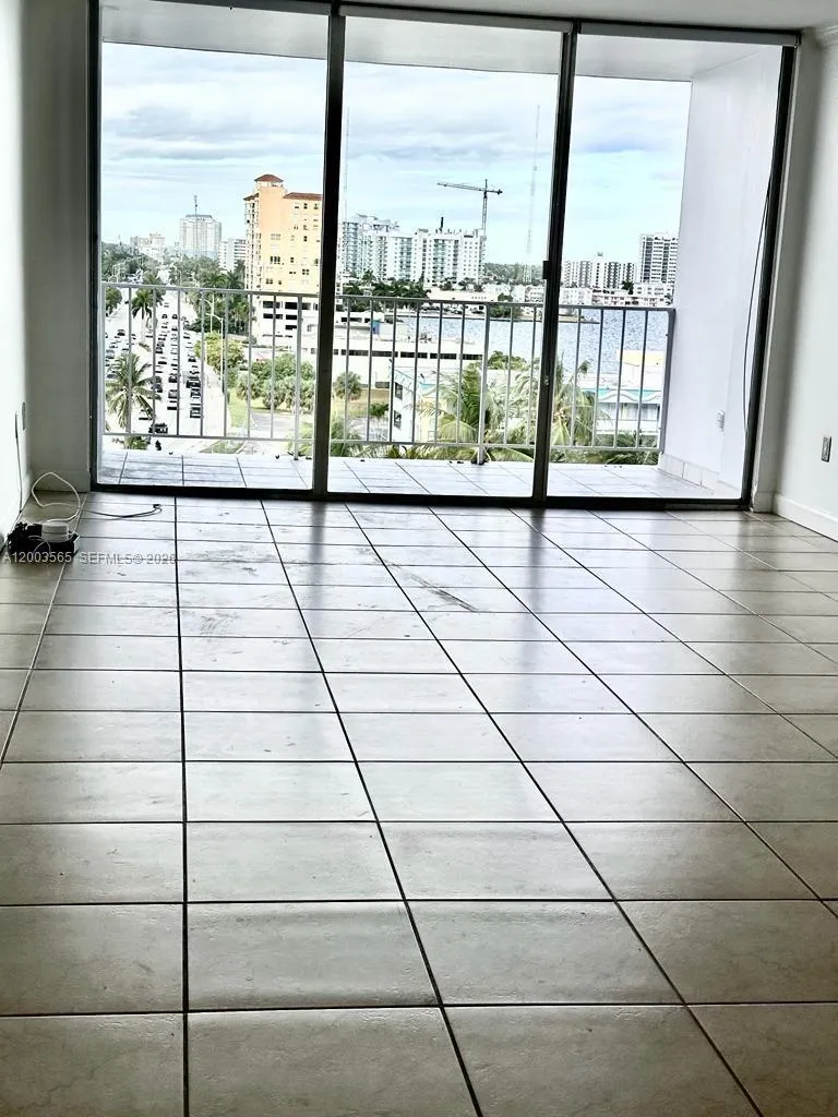 1865 79th St Cswy # 9J, North Bay Village FL 33141