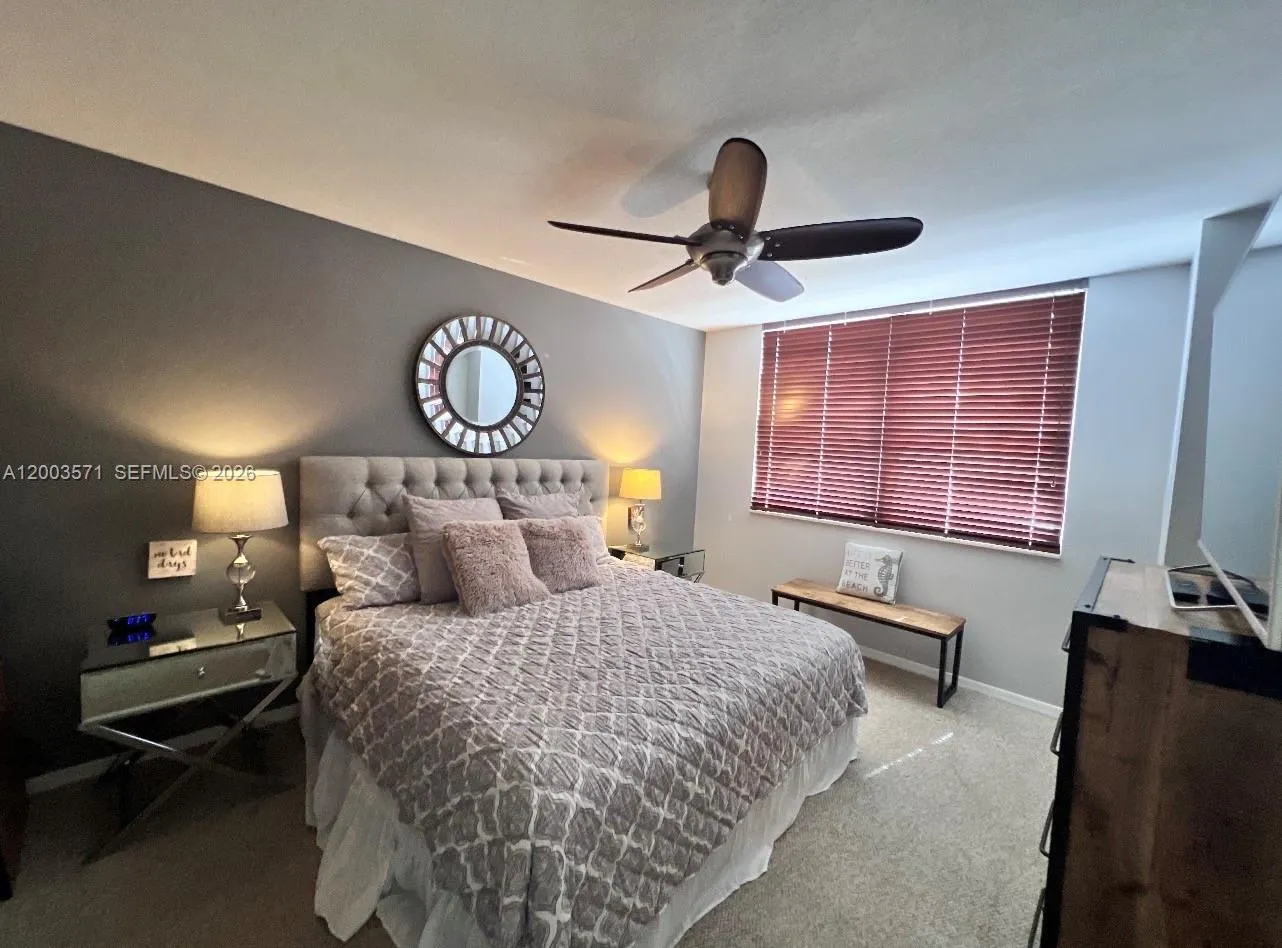 2080 S Ocean Dr # 707, Hallandale Beach FL 33009