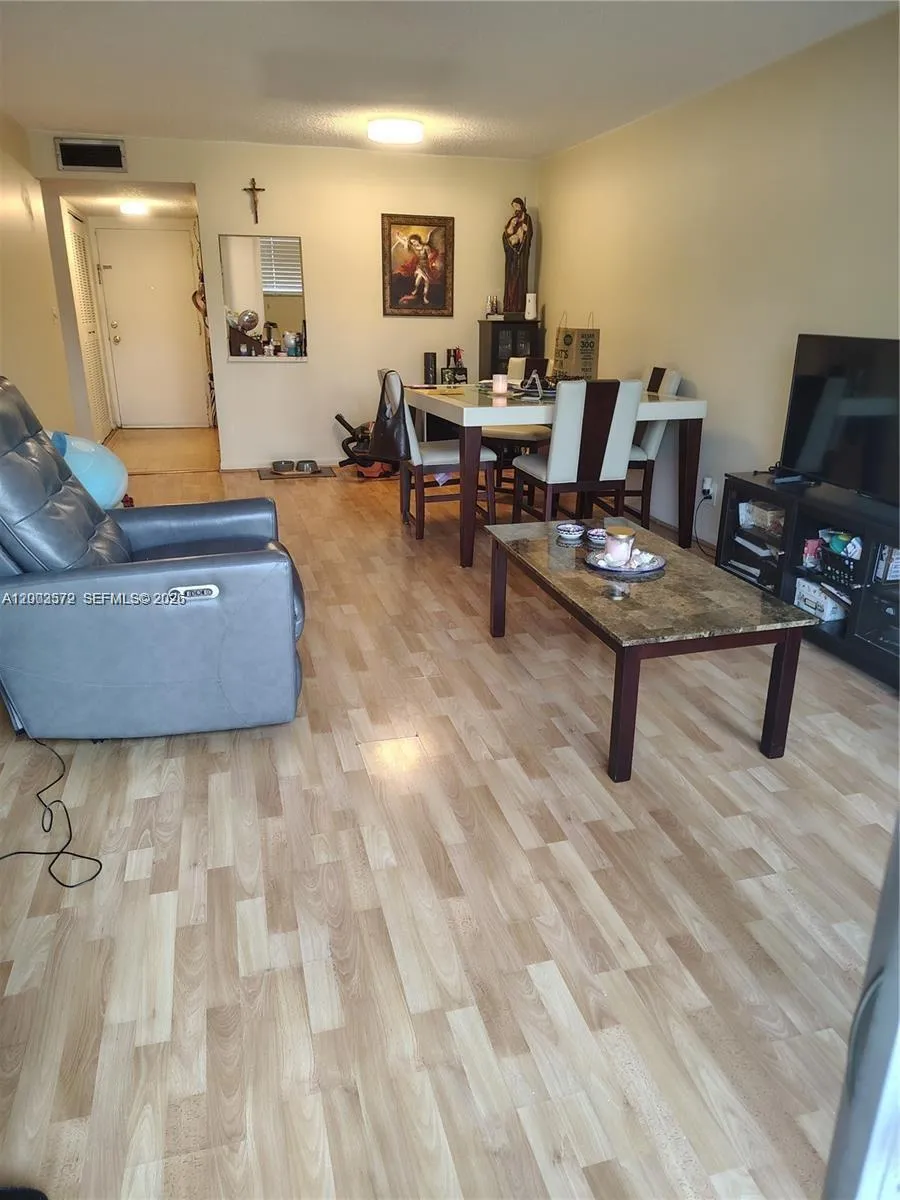 7501 NW 16th St # 3207, Plantation FL 33313