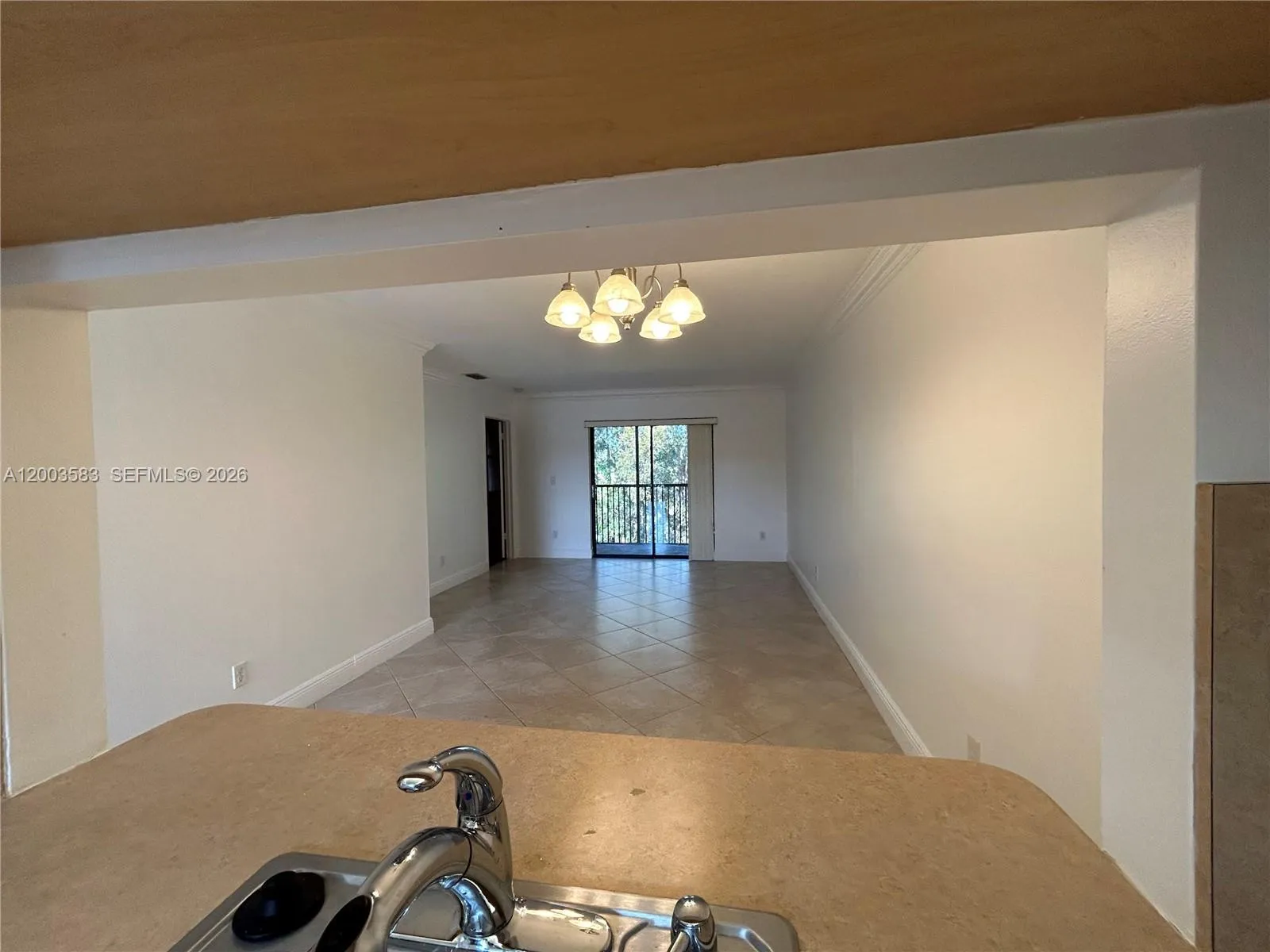 10613 NW 11th St # 205, Pembroke Pines FL 33026