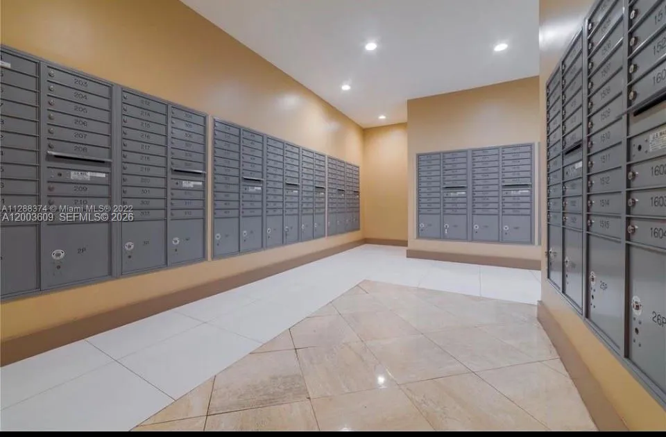 250 174th St # 312, Sunny Isles Beach FL 33160