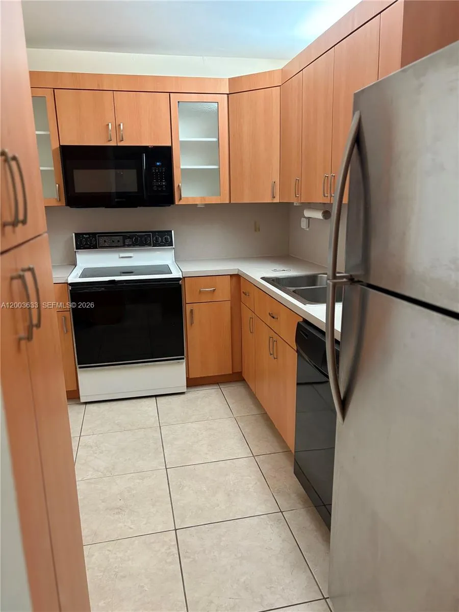 8335 SW 72nd Ave # 108D, Miami FL 33143