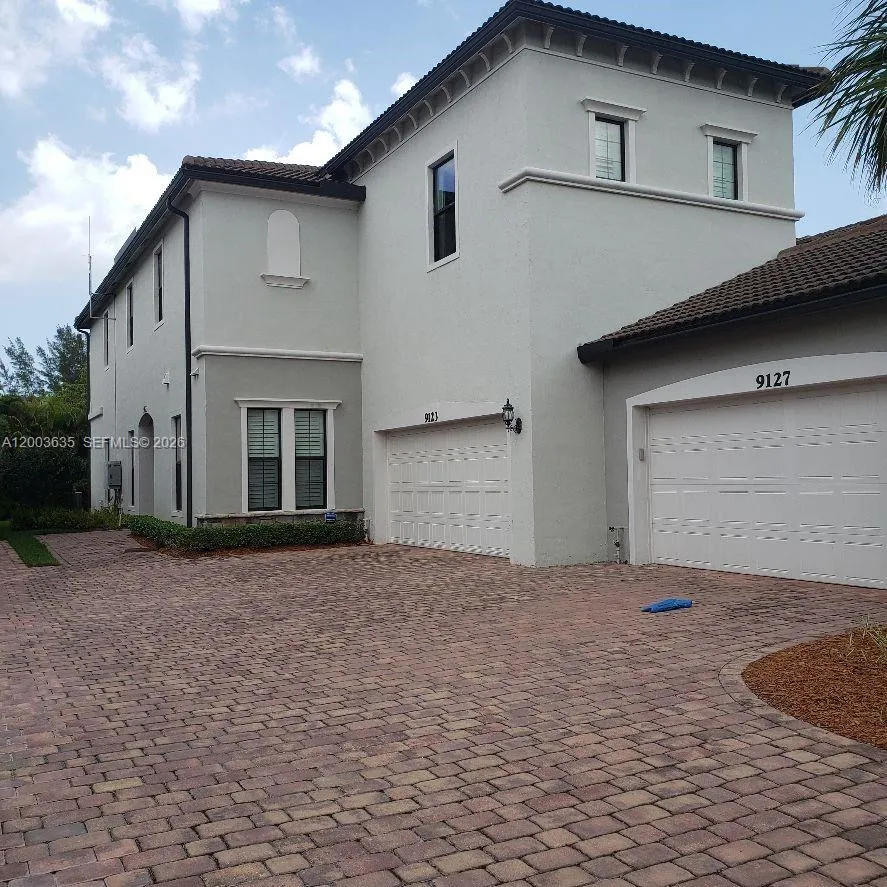 9139 PASSIFLORA # 202, Boca Raton FL 33428