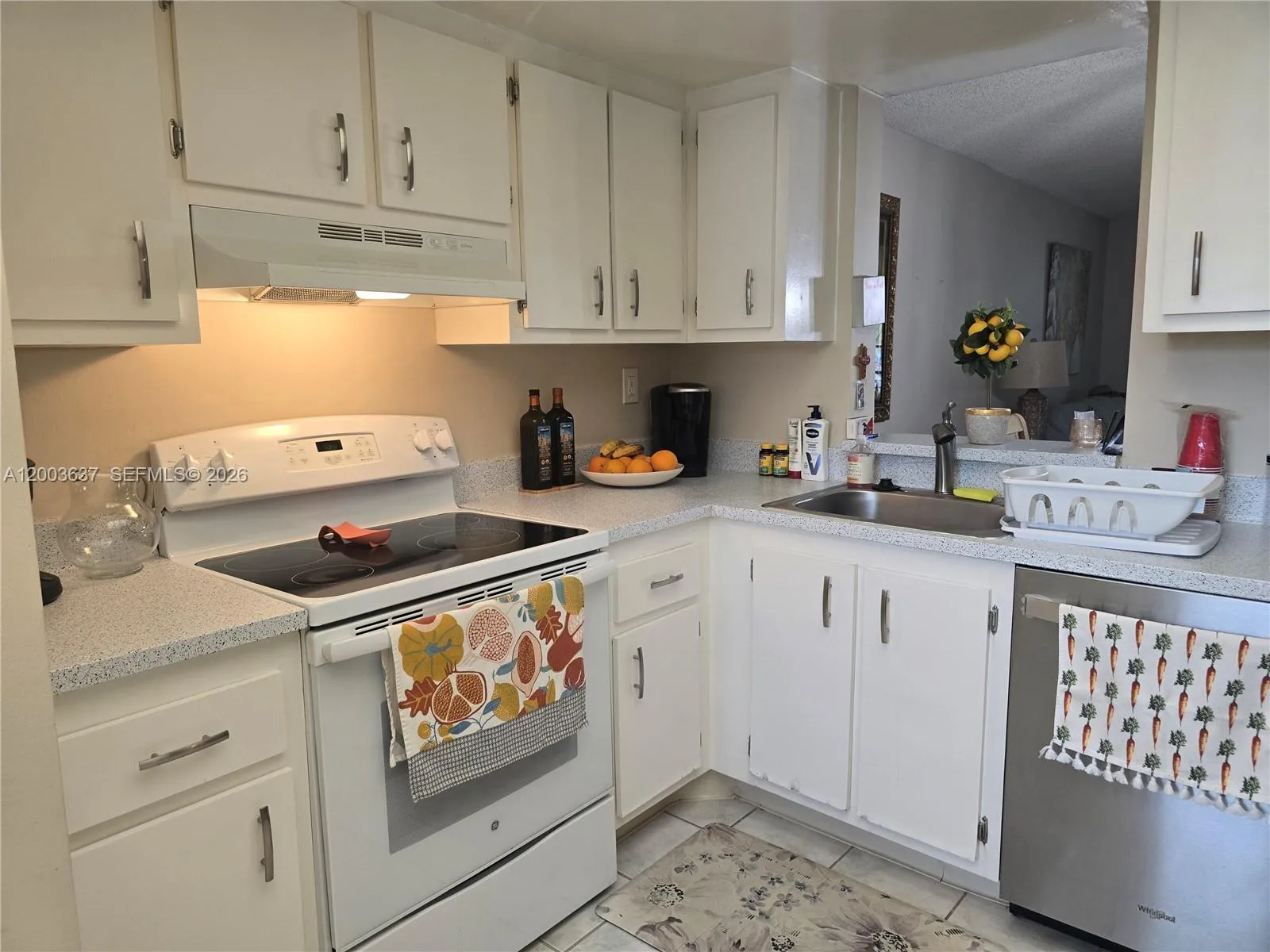 7664 NW 18th St # 204, Margate FL 33063