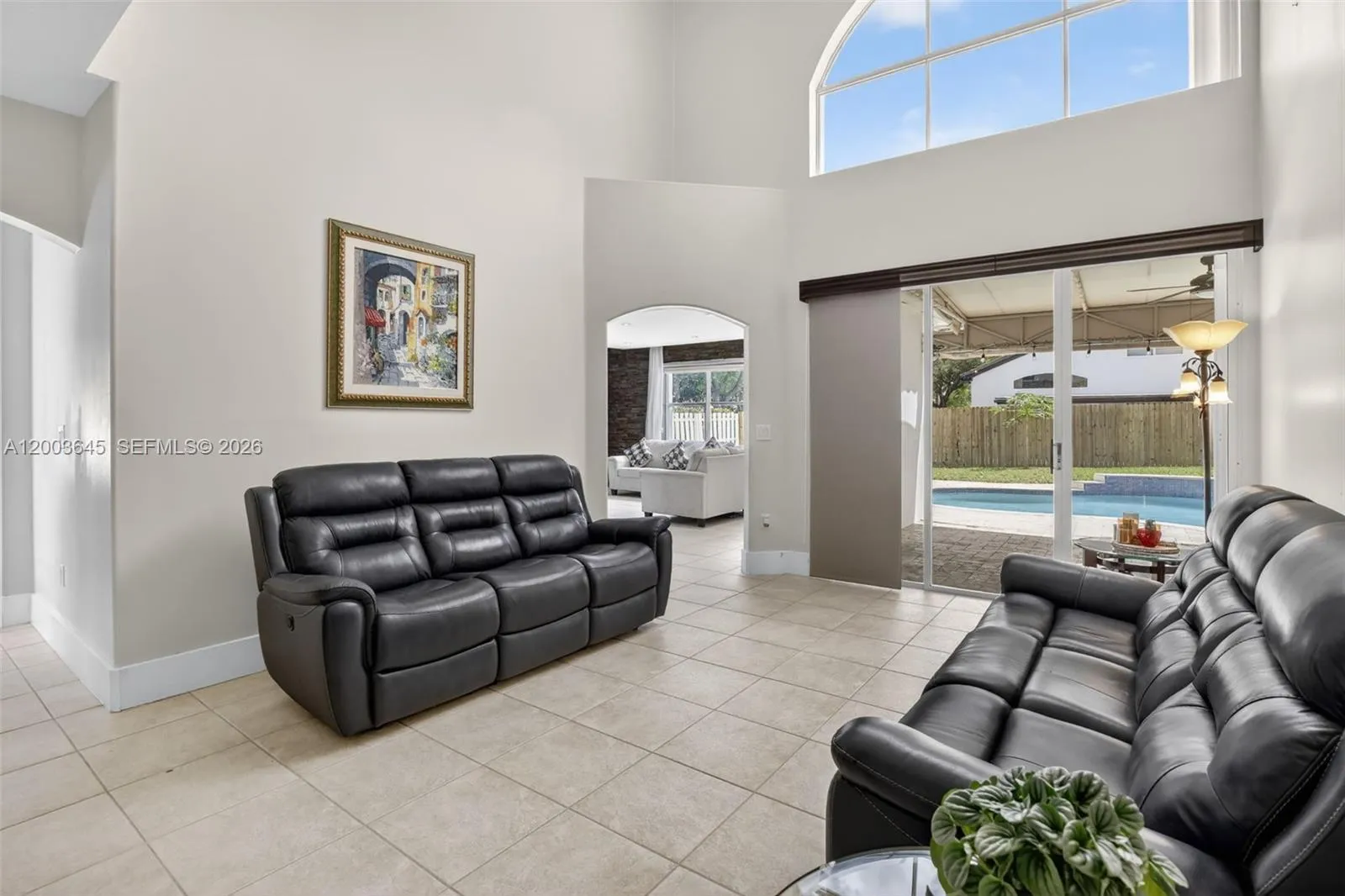 19010 NW 23rd Ct, Pembroke Pines FL 33029