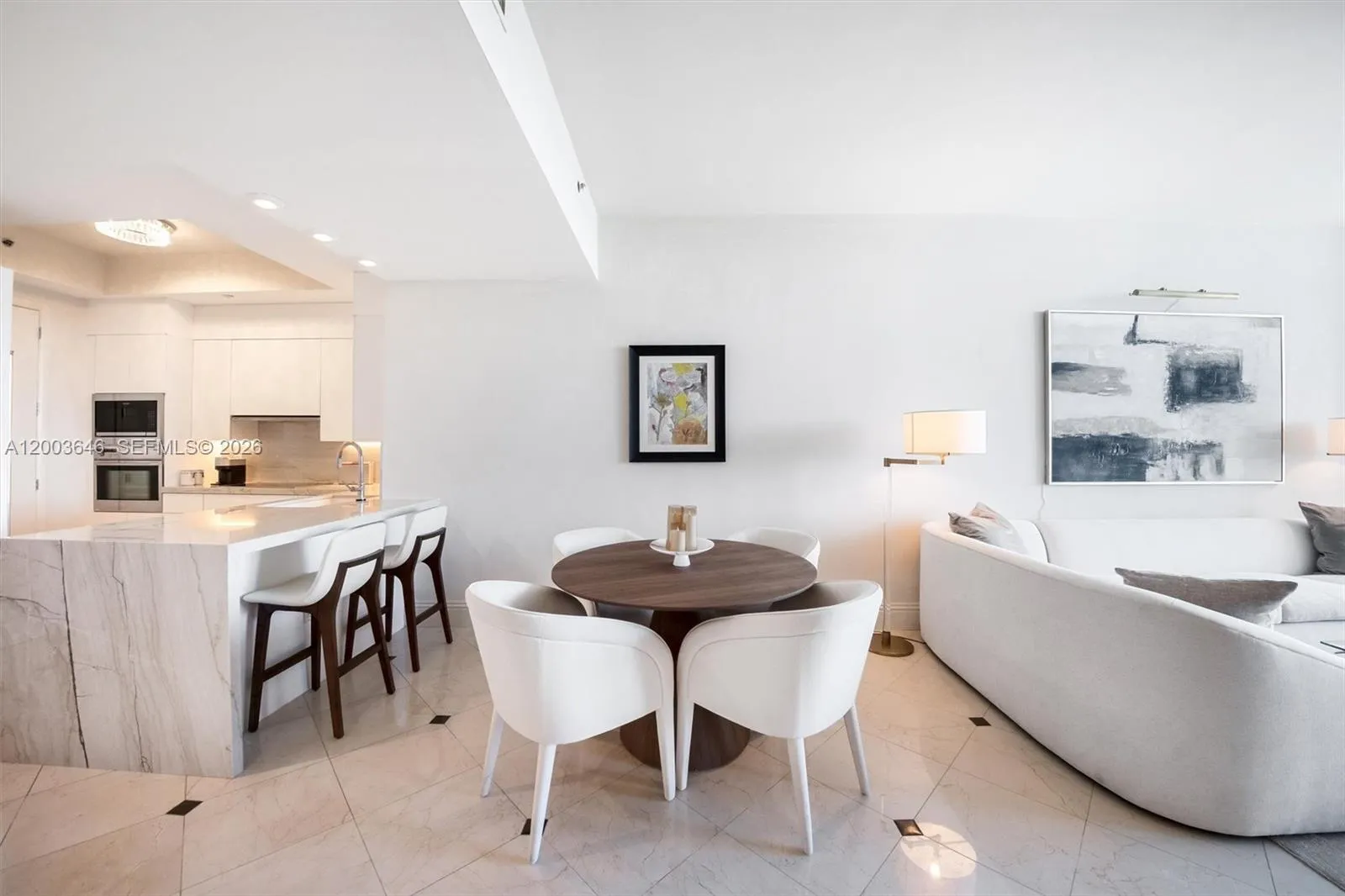 100 S Pointe Dr # 702, Miami Beach FL 33139