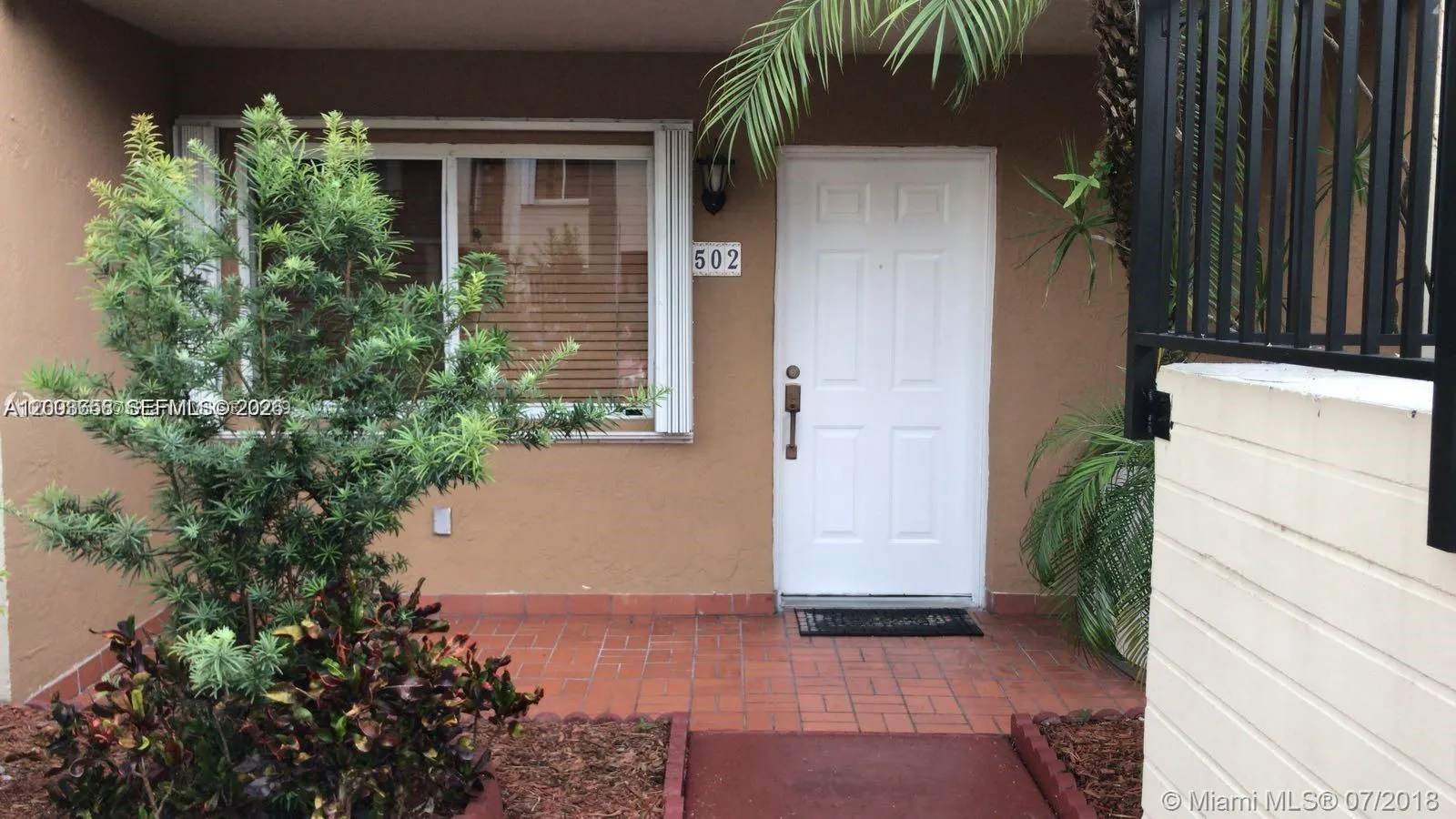 551 NW 82nd Ave # 502, Miami FL 33126