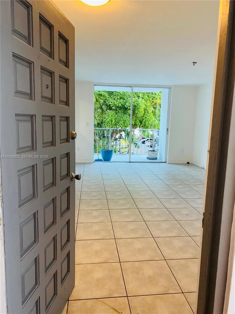 700 NE 63rd St # D304, Miami FL 33138