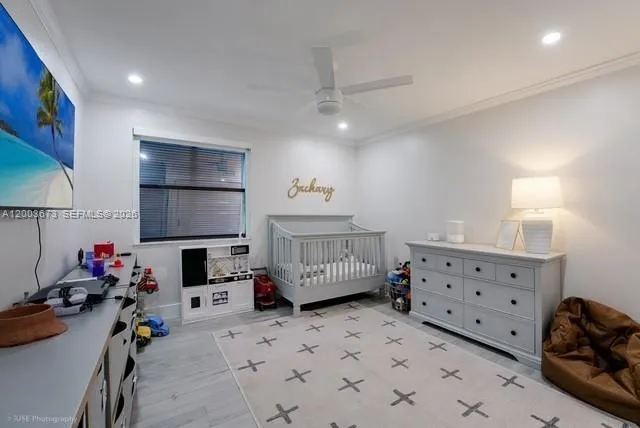 1231 E Golfview Dr, Pembroke Pines FL 33026