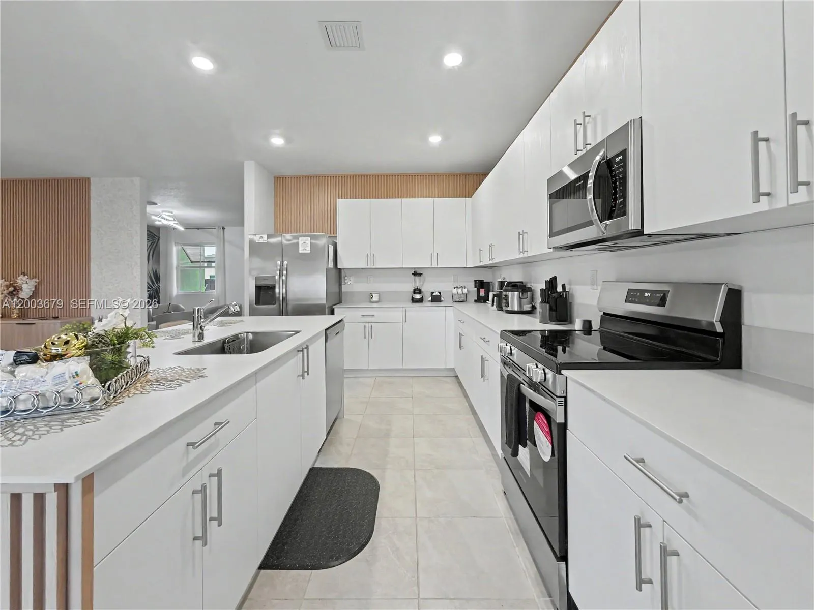 13218 SW 189th Ter, Miami FL 33177