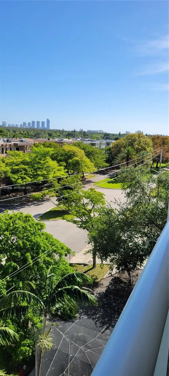 13499 Biscayne Blvd # 511, North Miami FL 33181