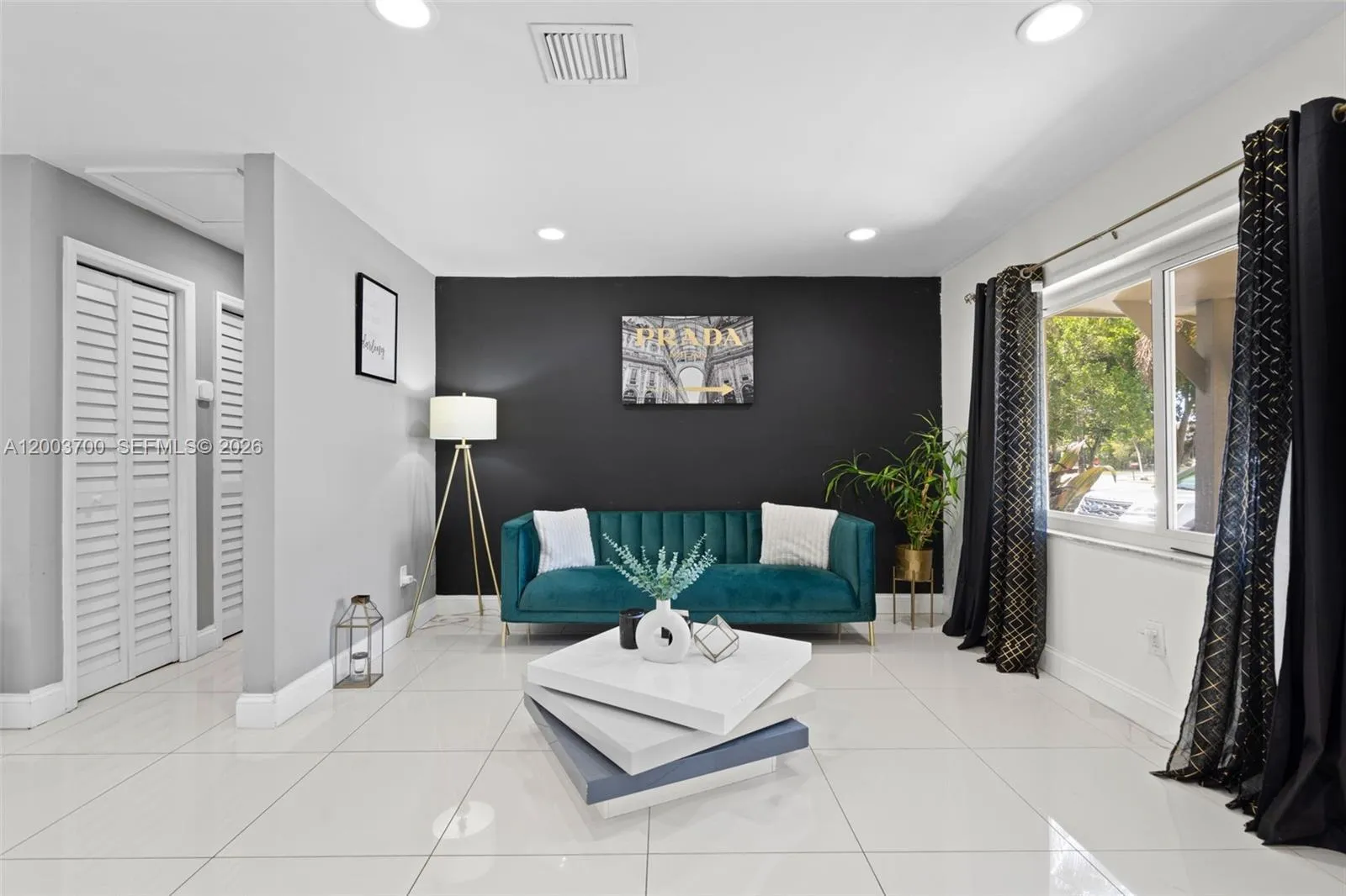 1752 S Anhinga Ln, Homestead FL 33035