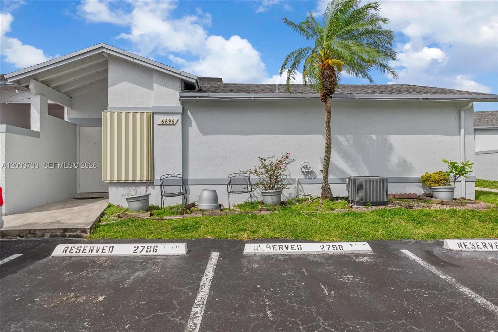 6696 SW 152nd Pl # 96, Miami FL 33193
