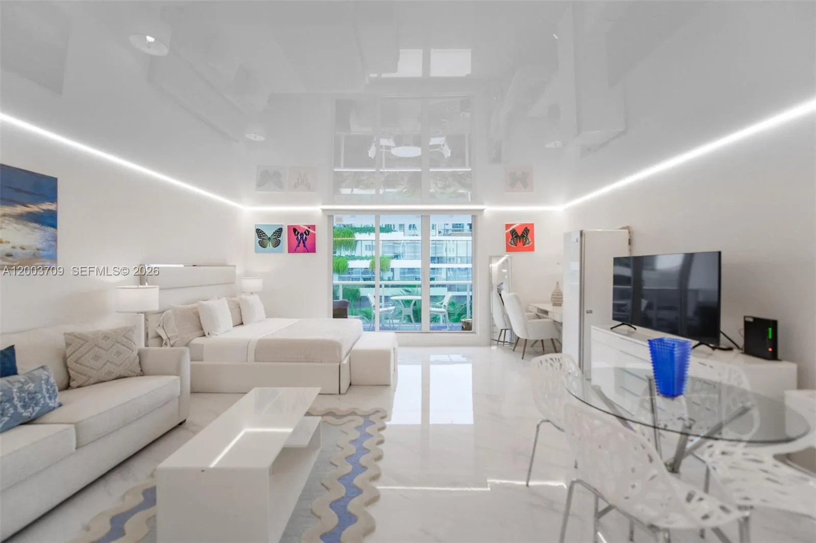 2301 Collins Ave # 529, Miami Beach FL 33139