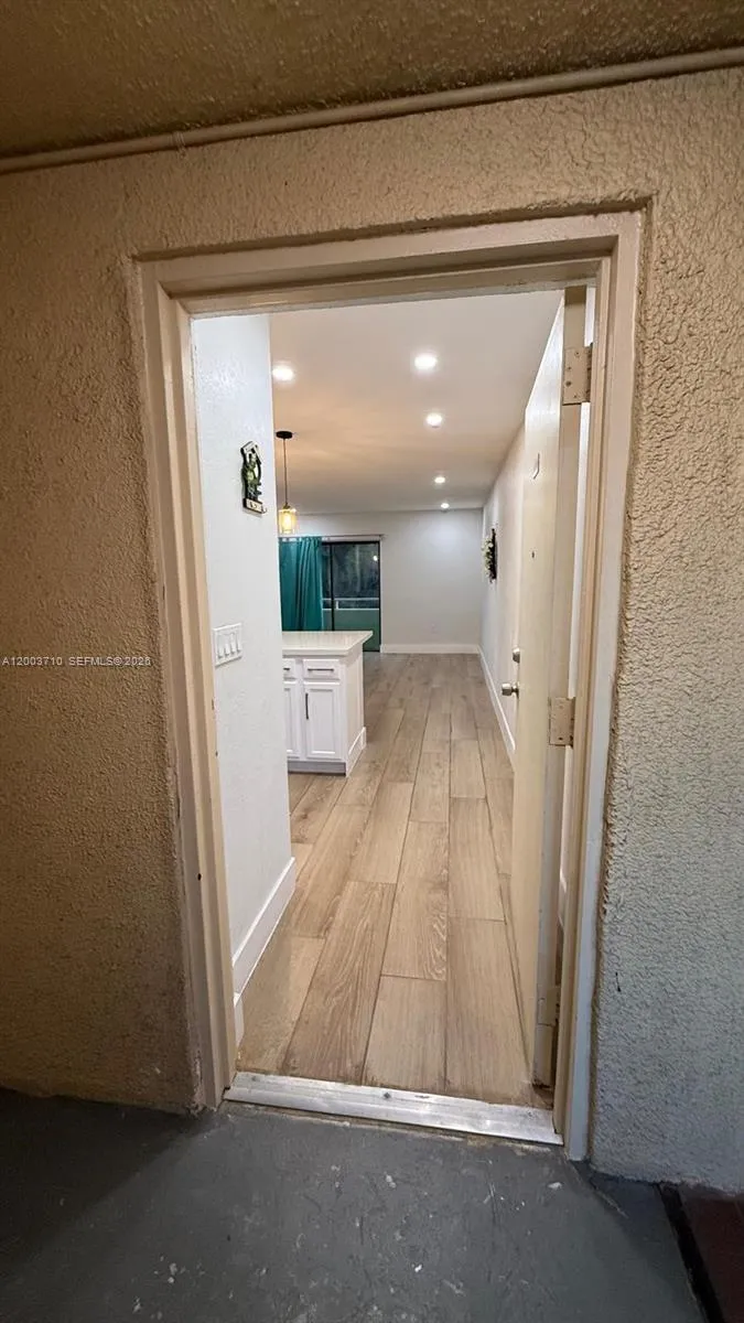 17530 NW 68th Ave # C3008, Hialeah FL 33015