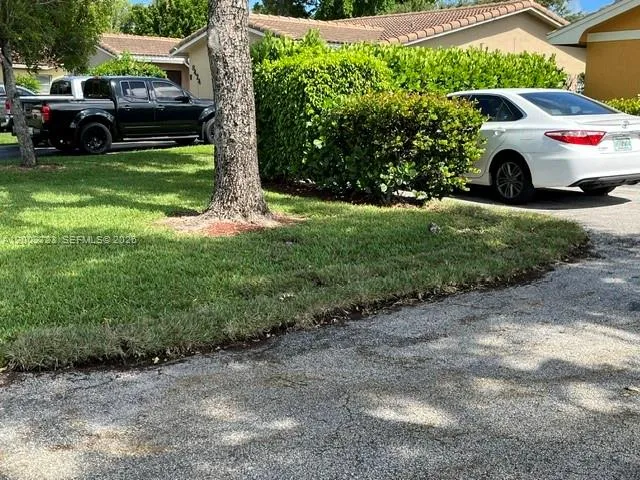 8444 NW 23rd Mnr, Coral Springs FL 33065